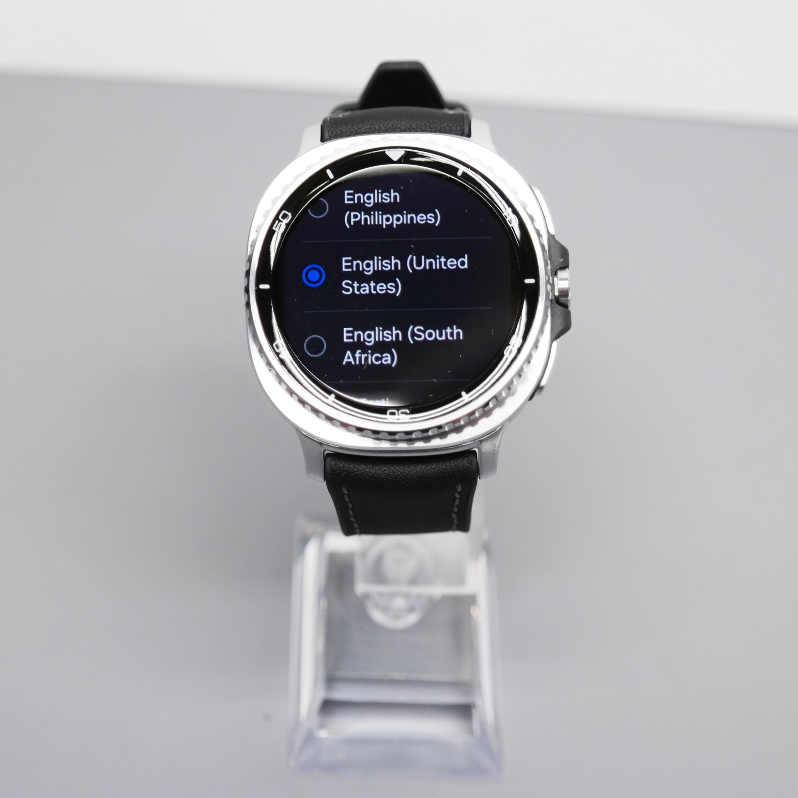 Samsung Galaxy Watch8 Classic SM-L505U 46mm LTE Stainless Steel – Black