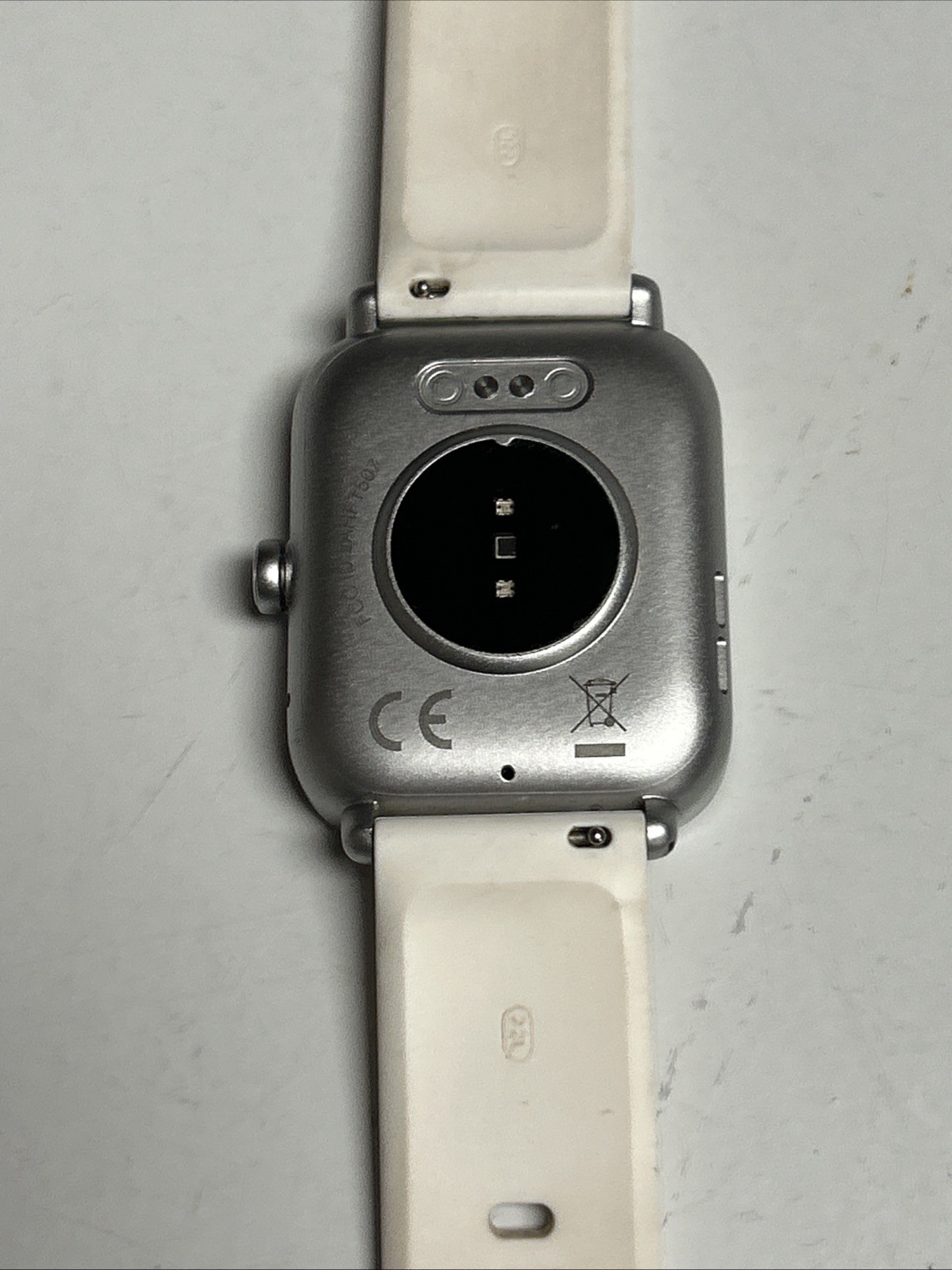 Fitpolo 1.8″ HD IDW13 Smart Watch for Women & Men – White