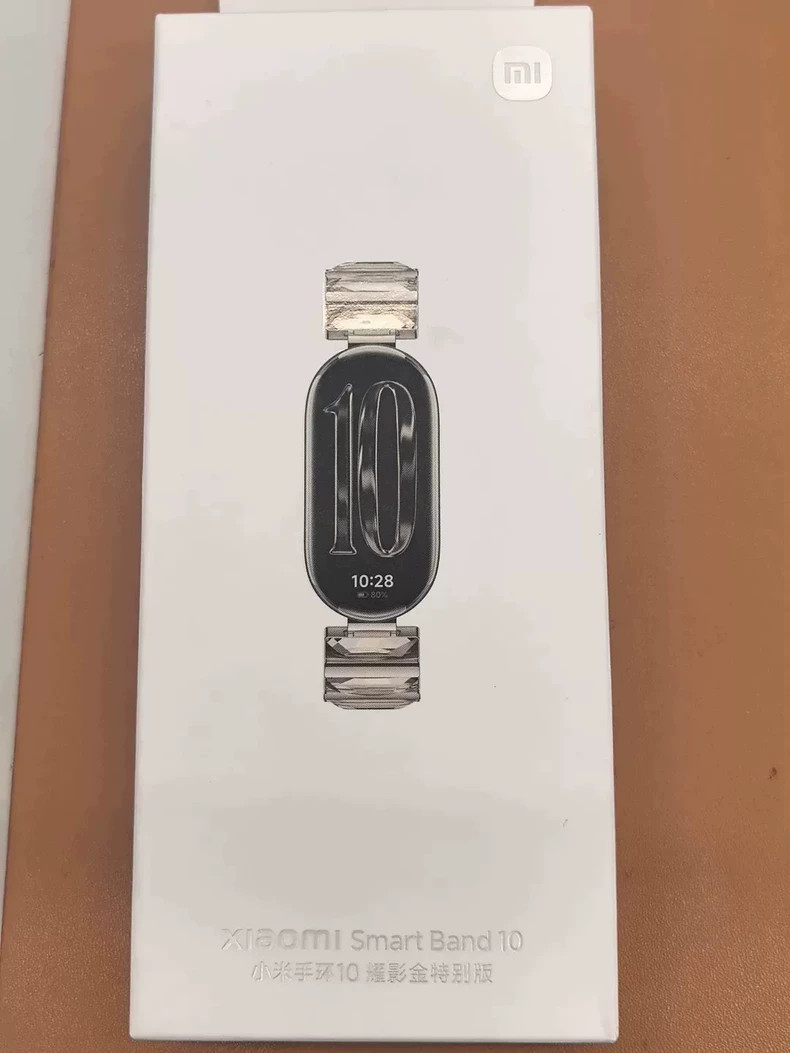 Xiaomi Mi Band 10 NFC – Shining Gold Special Edition – 1.72” AMOLED – Open Box