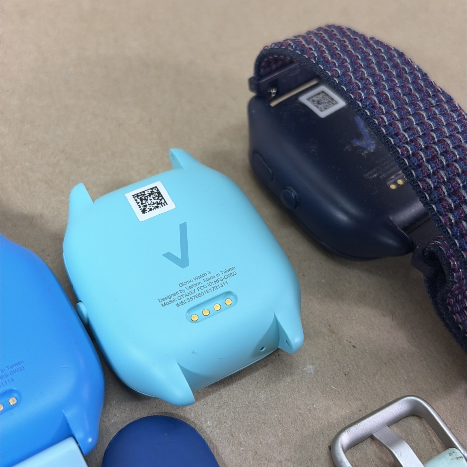 Gizmo Watch 3 Lot of 14 Kids Smartwatch QTAX57 Verizon UNTESTED