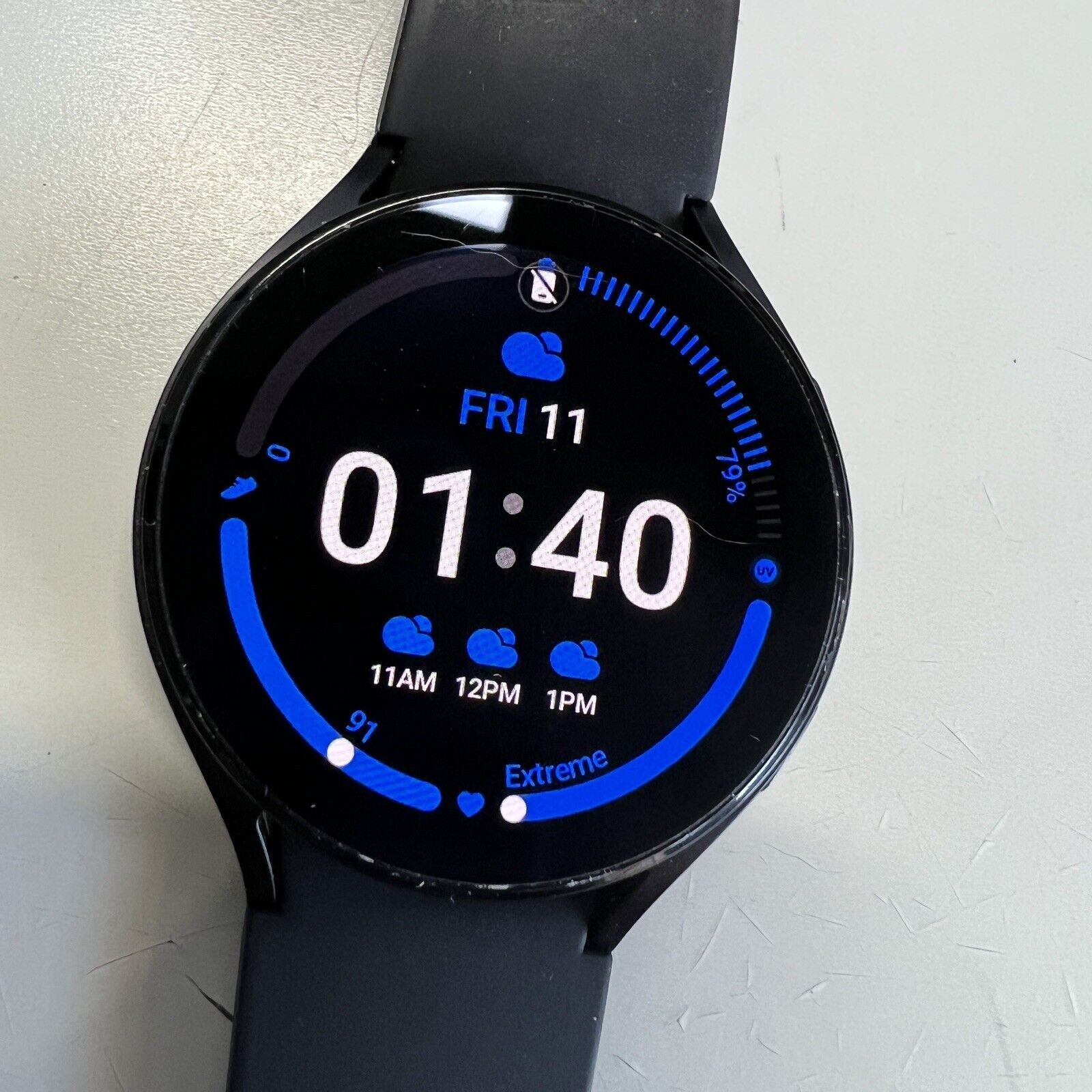Samsung Galaxy Watch4 Smartwatch 44mm LTE Black Athletic Sport Band