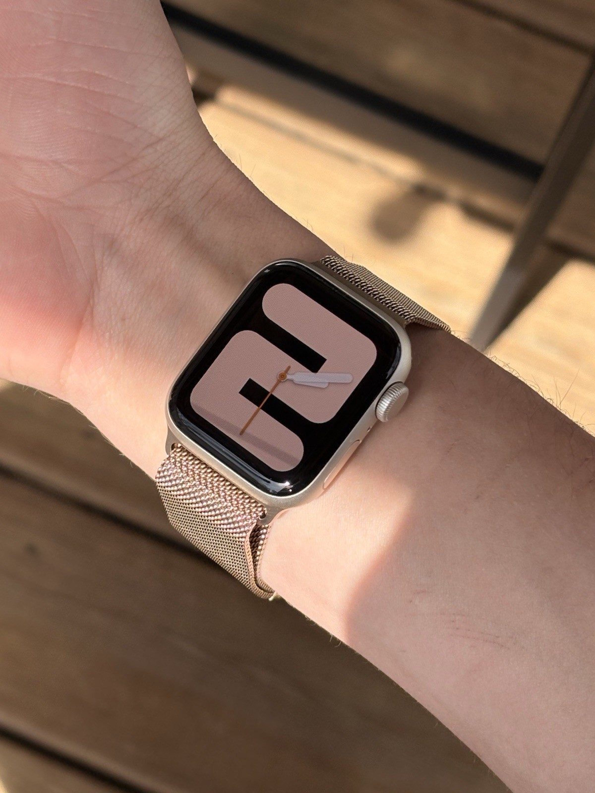 Apple Watch SE 40mm GPS Starlight – BRAND NEW w/ Premium Stainless Steel Band