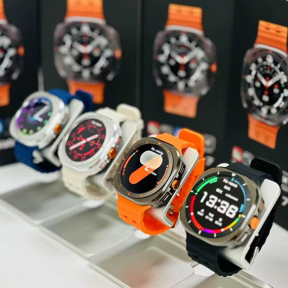 Z7 Ultra 2025 Smart Watch 1.52 Inch HD AMOLED Screen IP68 Waterproof BT5.3