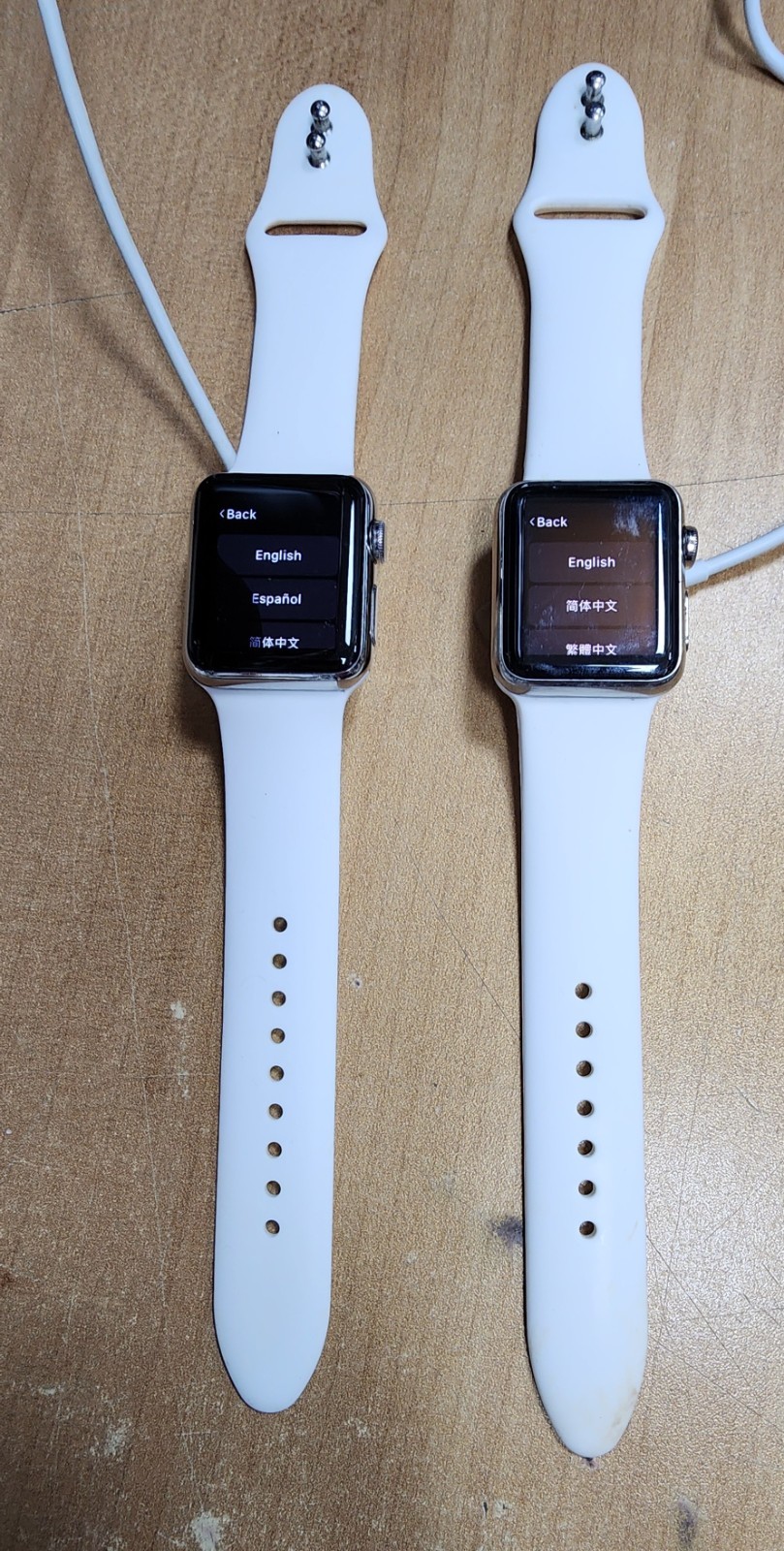 Apple Watch 1st Gen A1553 – Silver – (Set of 2) – FOR PARTS