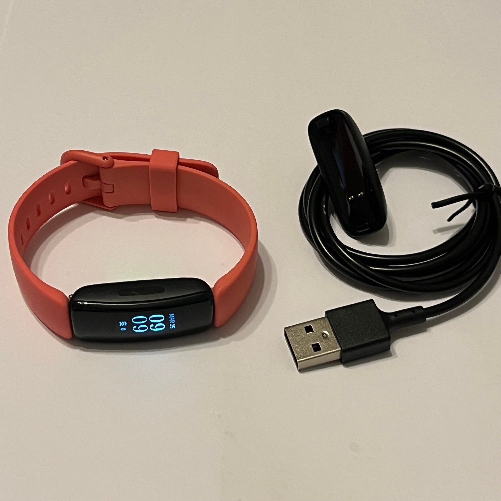 Fitbit Inspire 2 Fitness Activity Tracker + Heart Rate Monitor Pink Band FB418