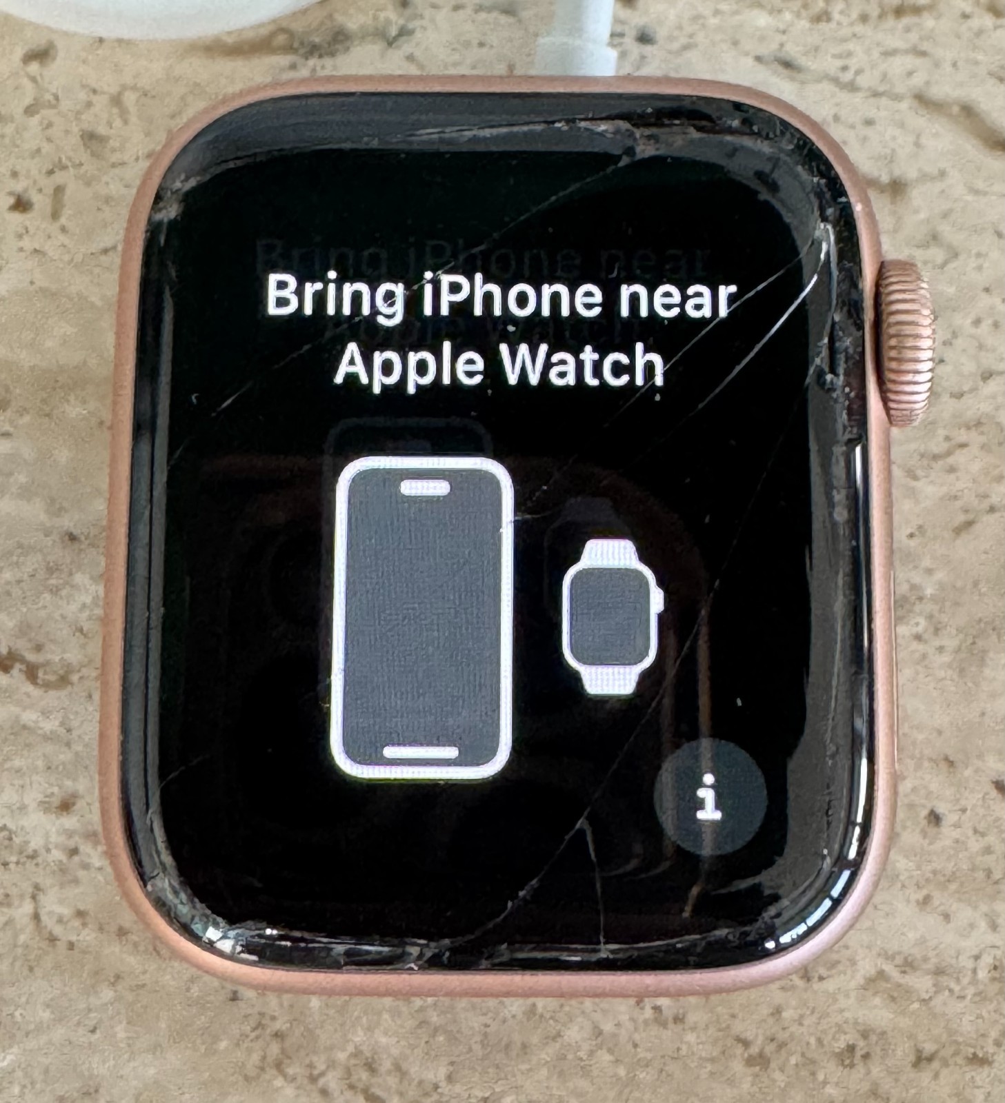 Apple Watch SE 40mm Gold Aluminum Case w Pink Sand Sport Band (MYDN2LL/A)