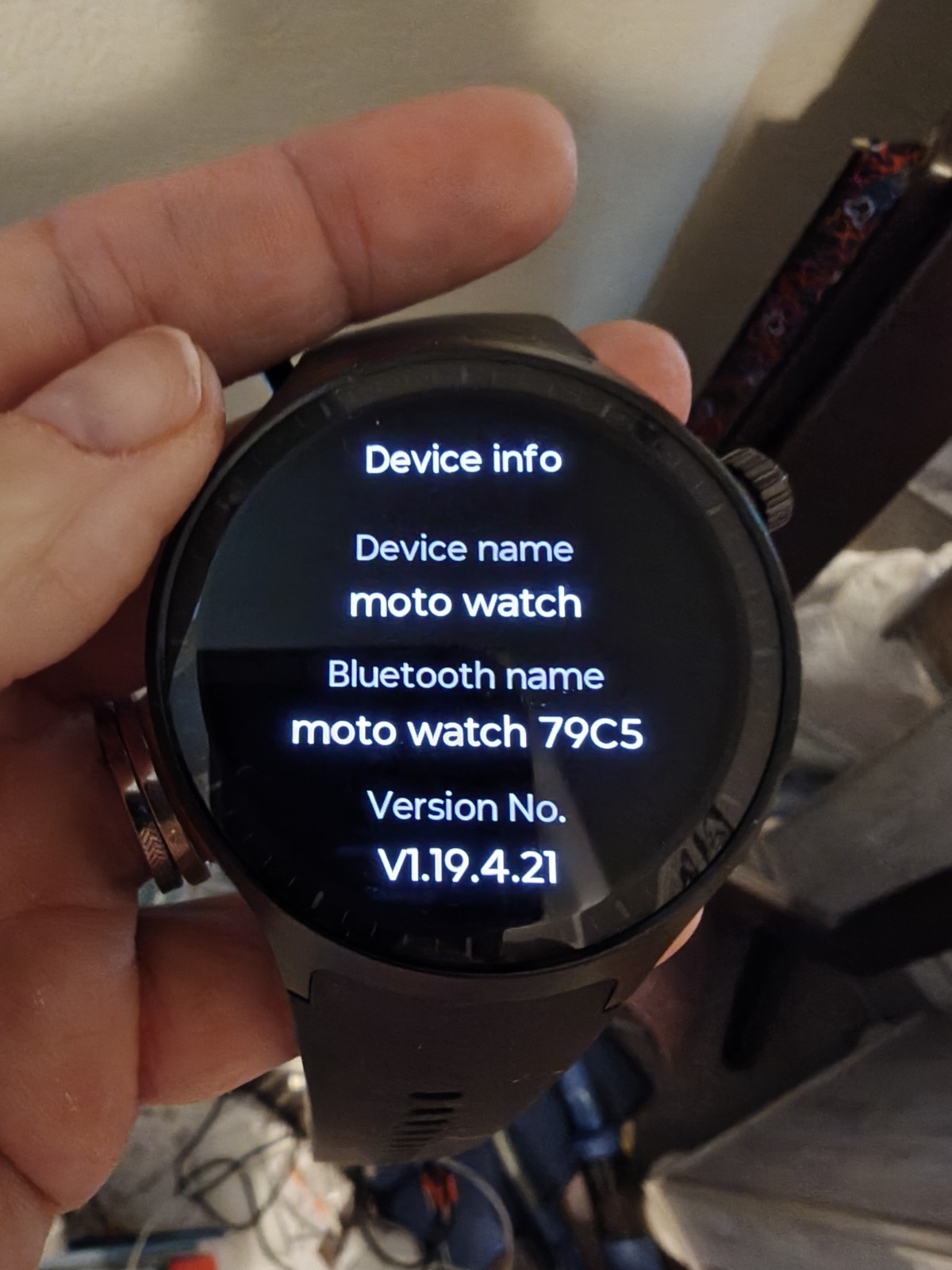 Motorola Moto Watch 46mm Black Metal Case Smartwatch Touchscreen Fitness