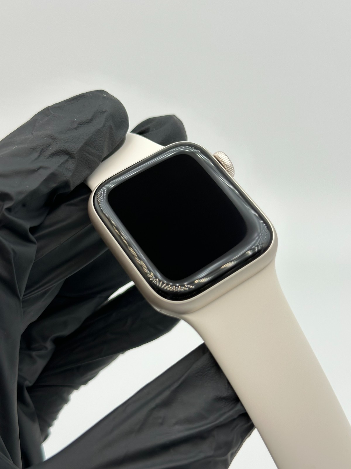 Apple Watch SE 3 40mm Starlight Aluminum – Starlight Sport Band MEH54LW/A