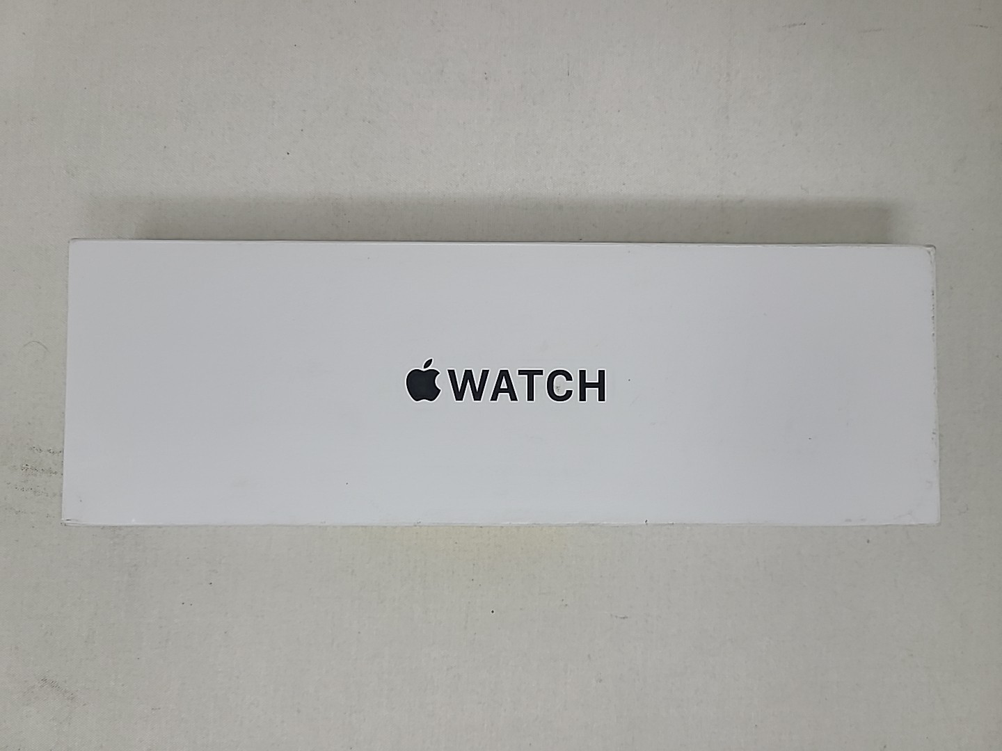 Apple Watch SE 2nd Gen 40mm Smartwatch Midnight Sport Band S/M MXE73LL/A NEW