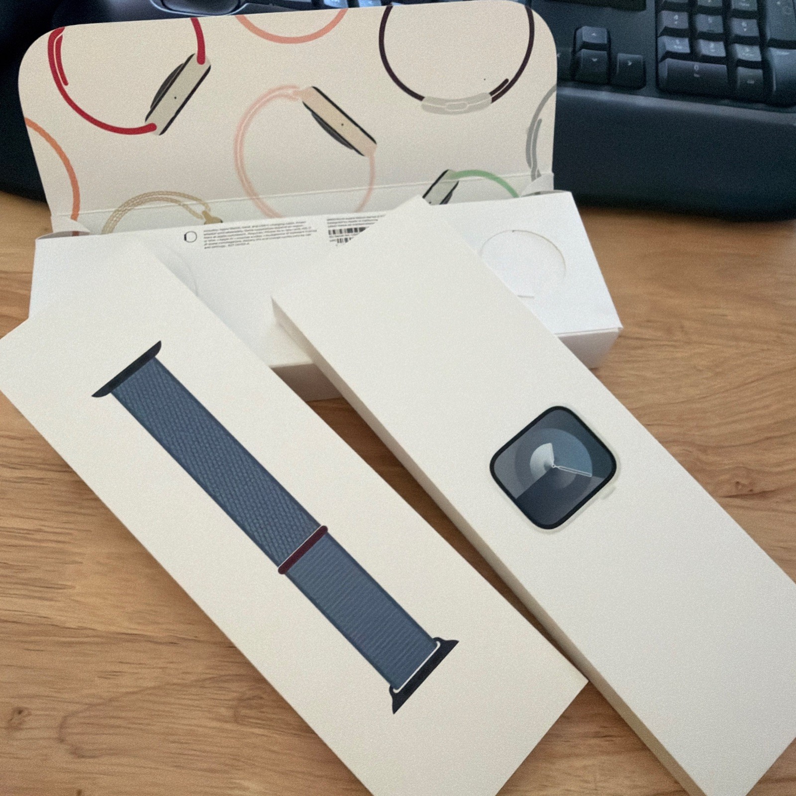 Apple Watch Series 9 41mm (Cellular/GPS) Aluminum Silver S/M Blue Band – Sealed