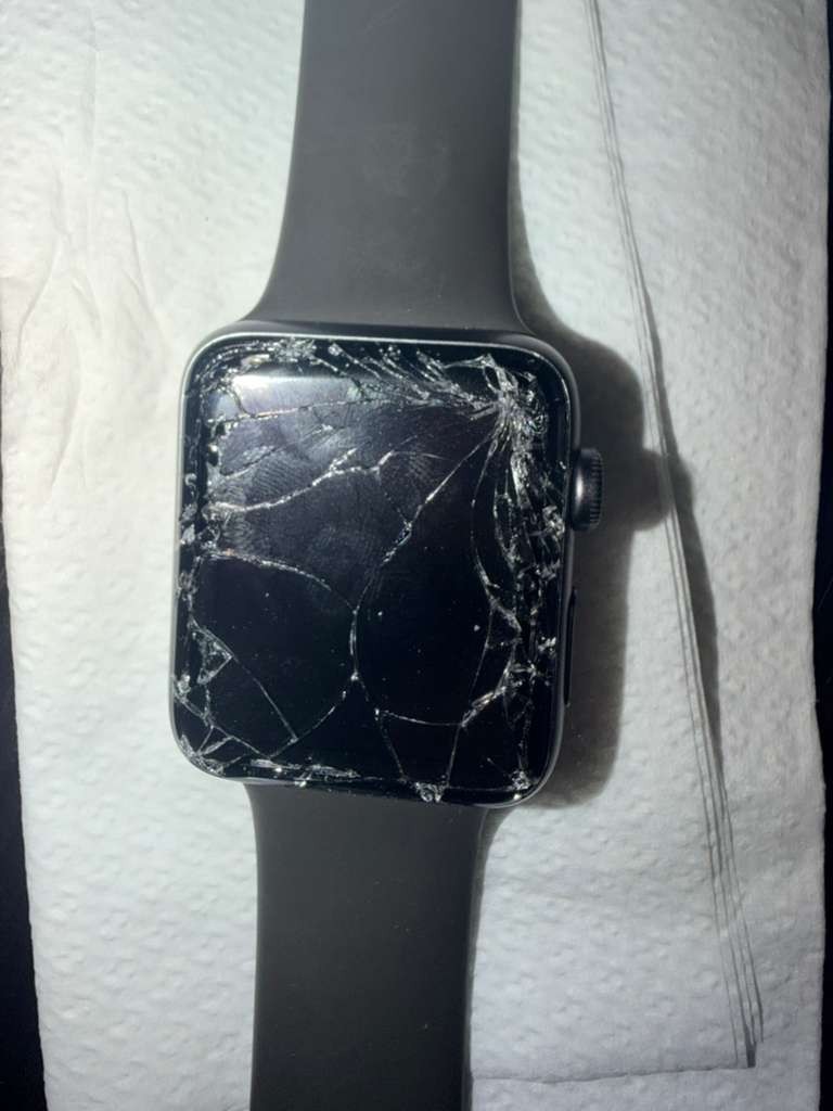 Apple Watch Series 3 44MM Aluminum Works “CRACKED SCREEN GLASS ONLY” Black