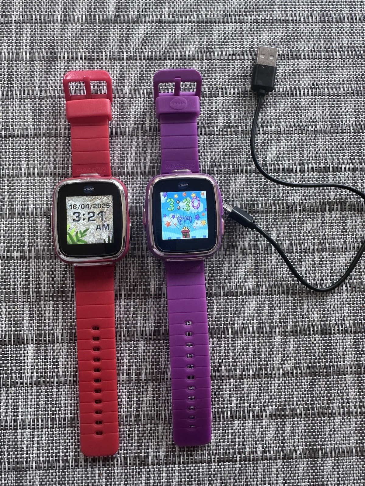 Vtech Kidizoom Smart Watches Red & Purple Interactive Games/Camera Tested Works