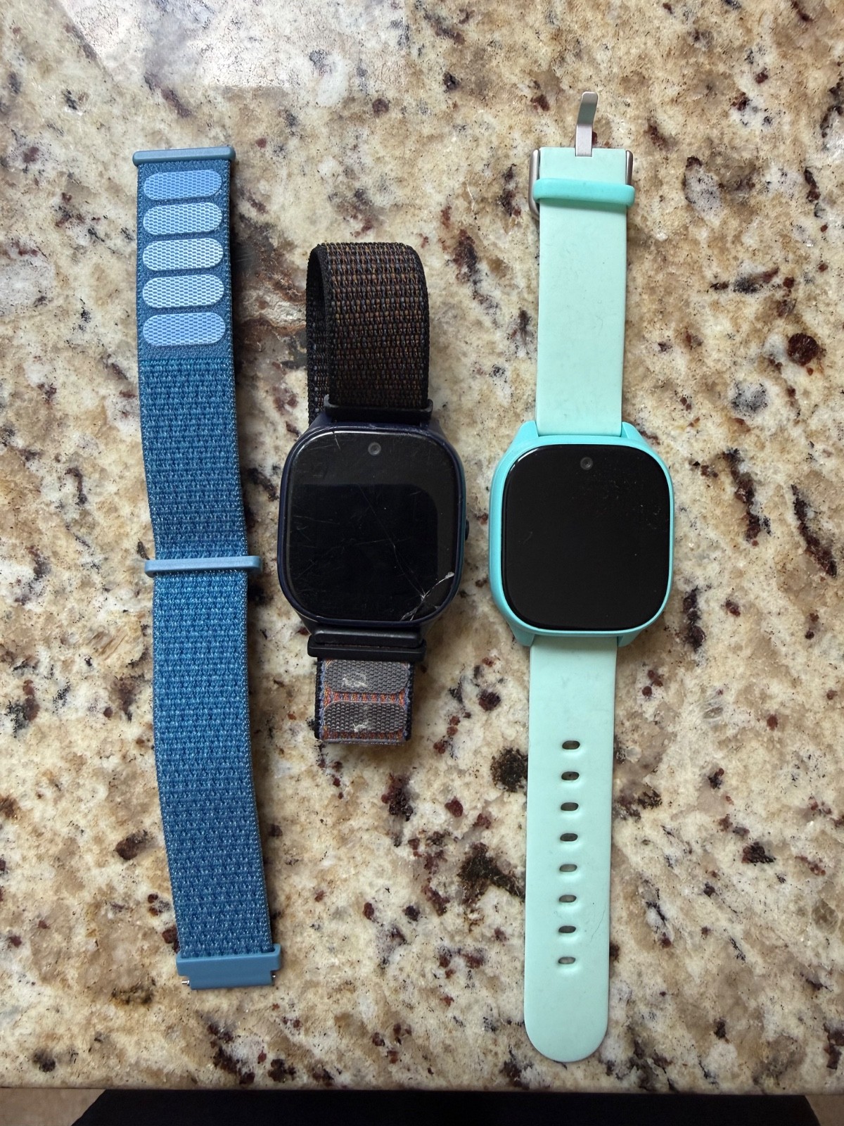Gizmowatch Gizmo Watch Smartwatch Verizon Wireless – Black With Blue Band