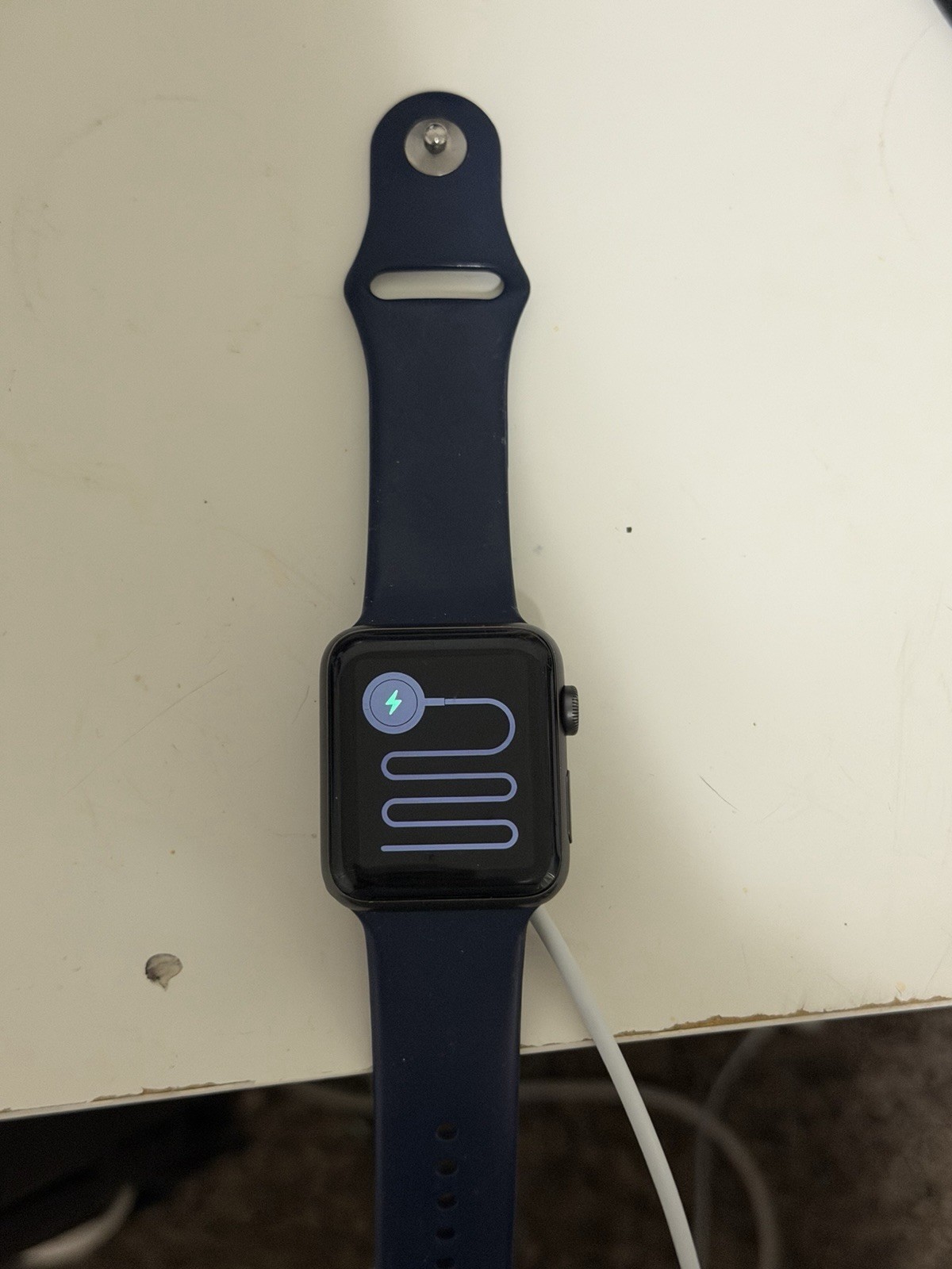 Apple Watch Series 3 42mm Black Aluminum Case Blue Silicone Band 8GB BT