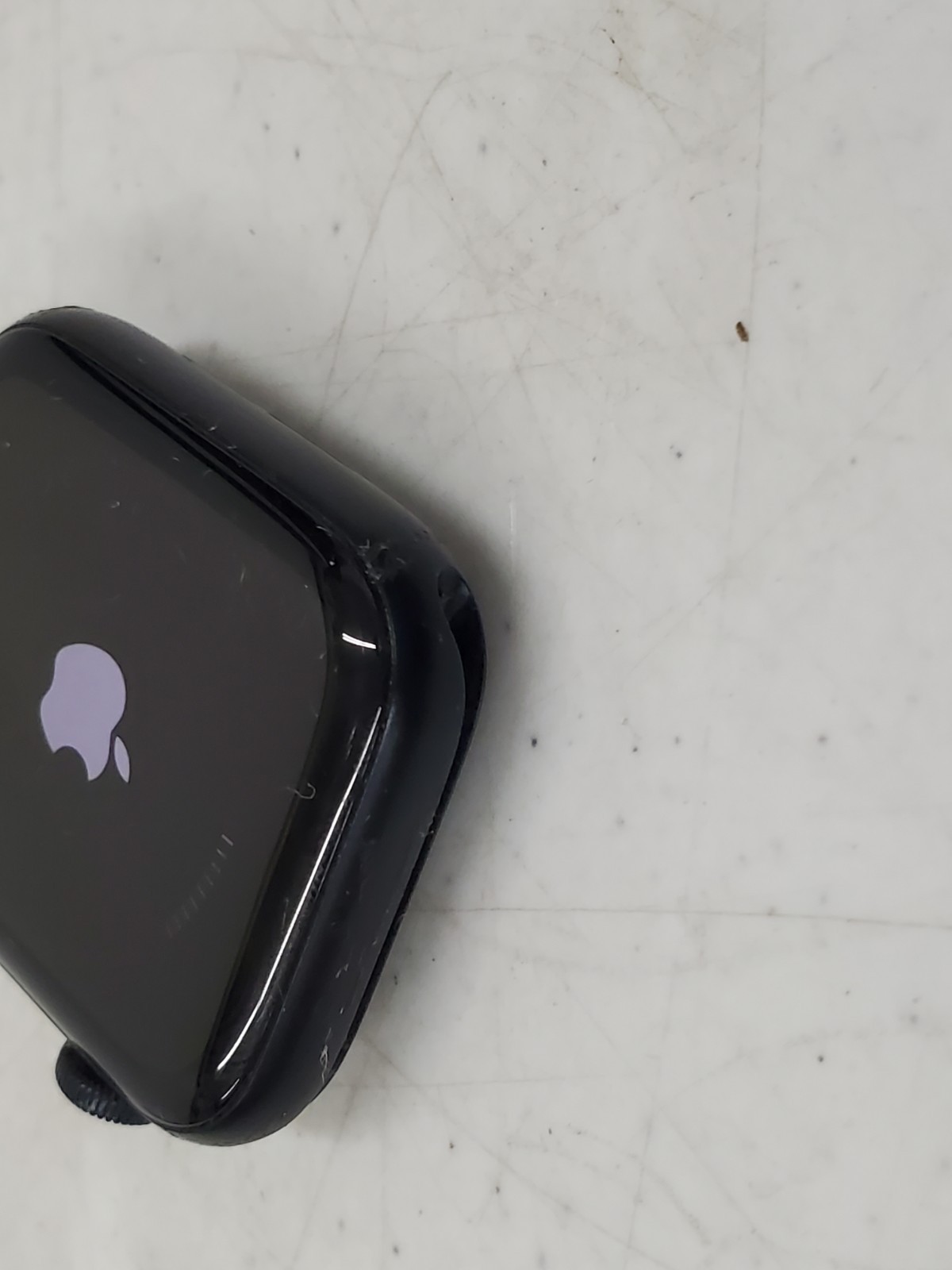 Apple Watch SE 2nd Gen. – 44mm Aluminum Midnight GPS A2723 (134288-1 NO U82)