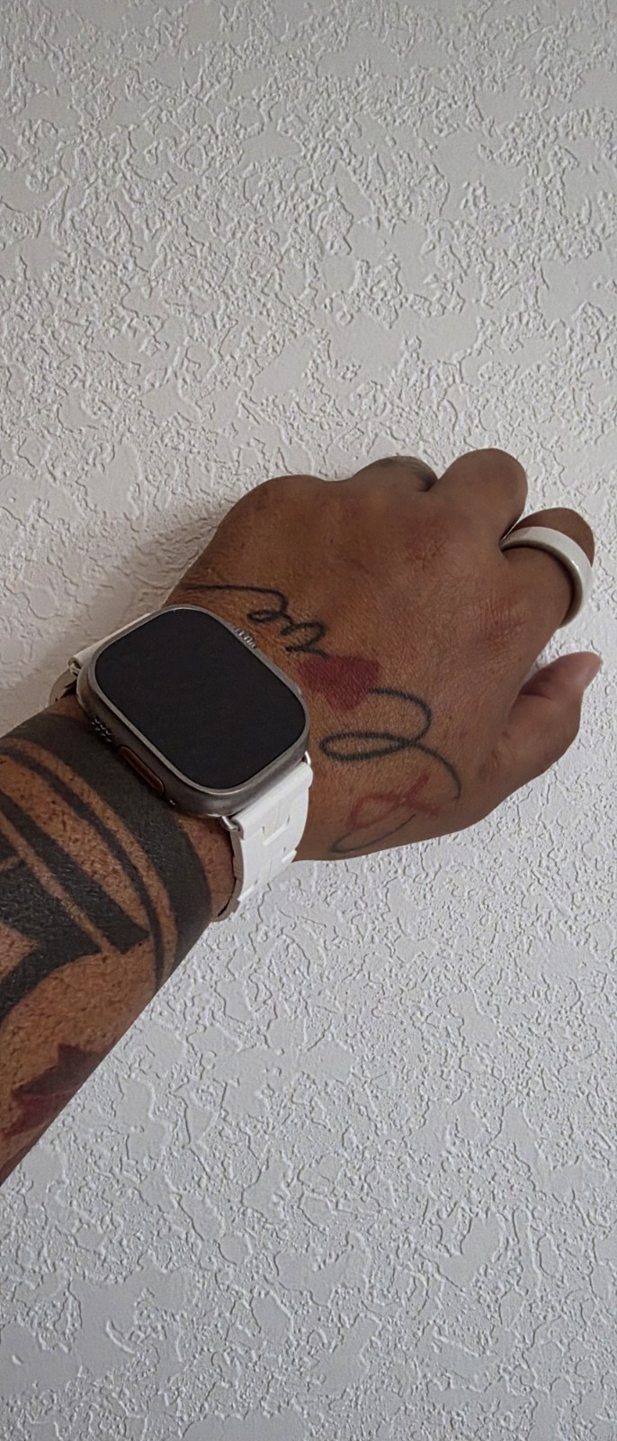 Apple Watch Ultra 2 49mm Unlocked with 2 HERMES OEM Bands Bundle Excellent Cond