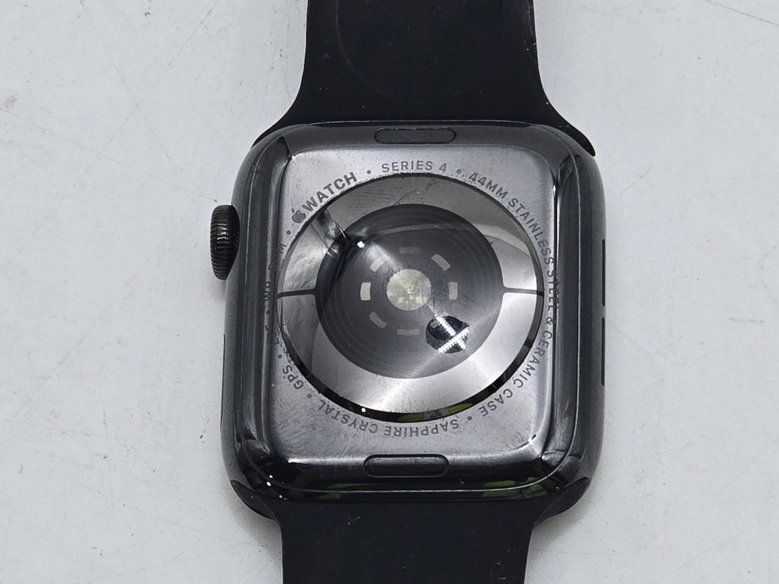 APPLE WATCH SERIES 4 (GPS + CELLULAR) 44MM – SPACE BLACK CASE,BLACK SPORT BAND