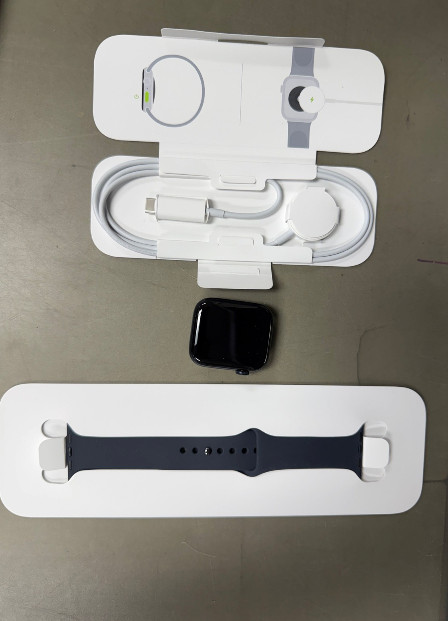 Apple Watch SE 2nd Generation (GPS) 44mm*For parts*