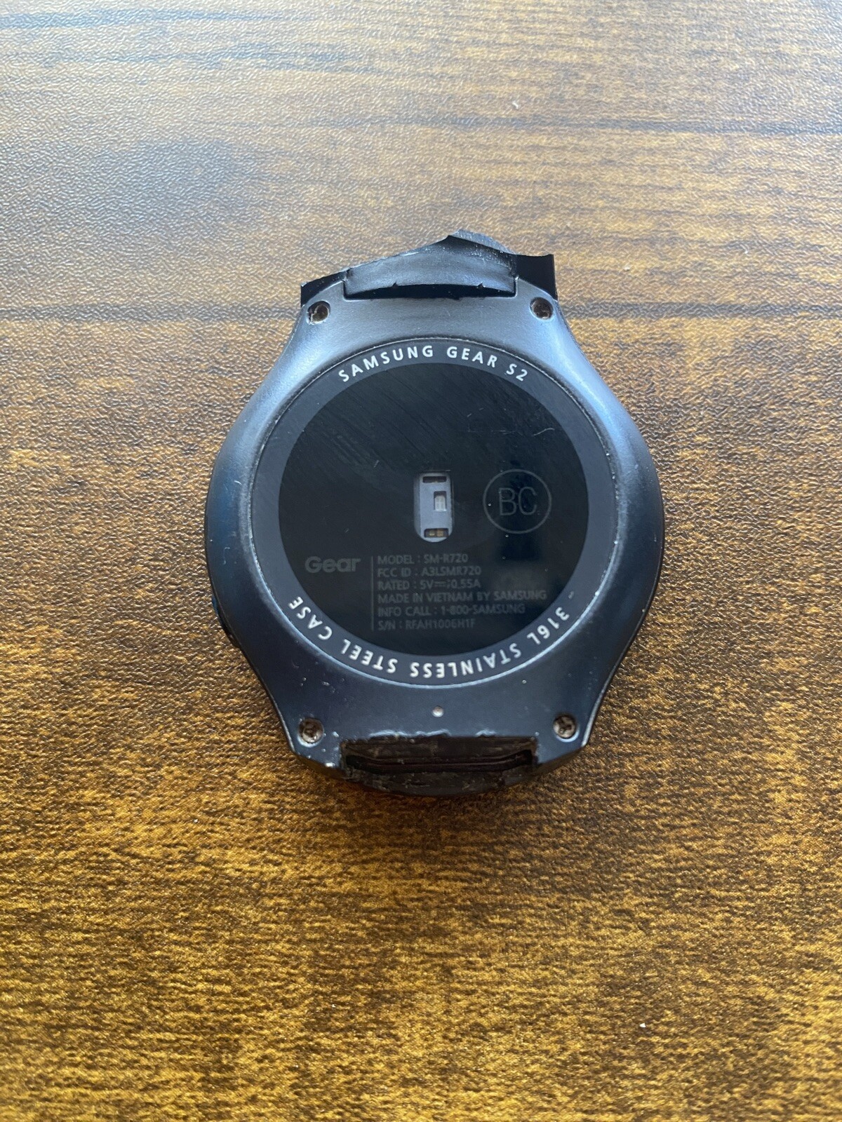Samsung Gear S2 (SM-R720) 42mm Black – FOR PARTS – STUCK BAND / DEMO