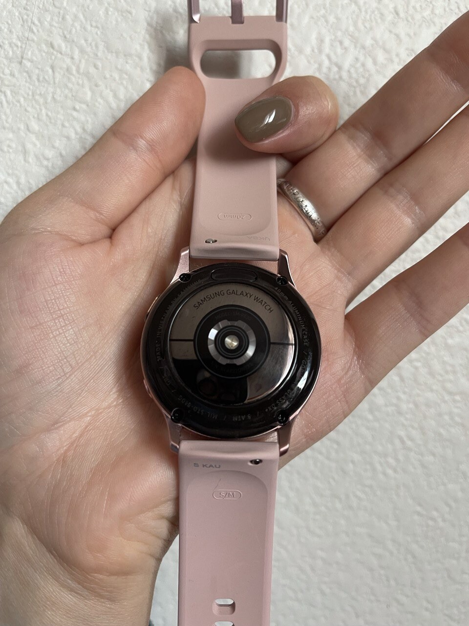 Samsung Galaxy Watch Active 2 SM-R830 40mm Aluminum Case with Sport Band…