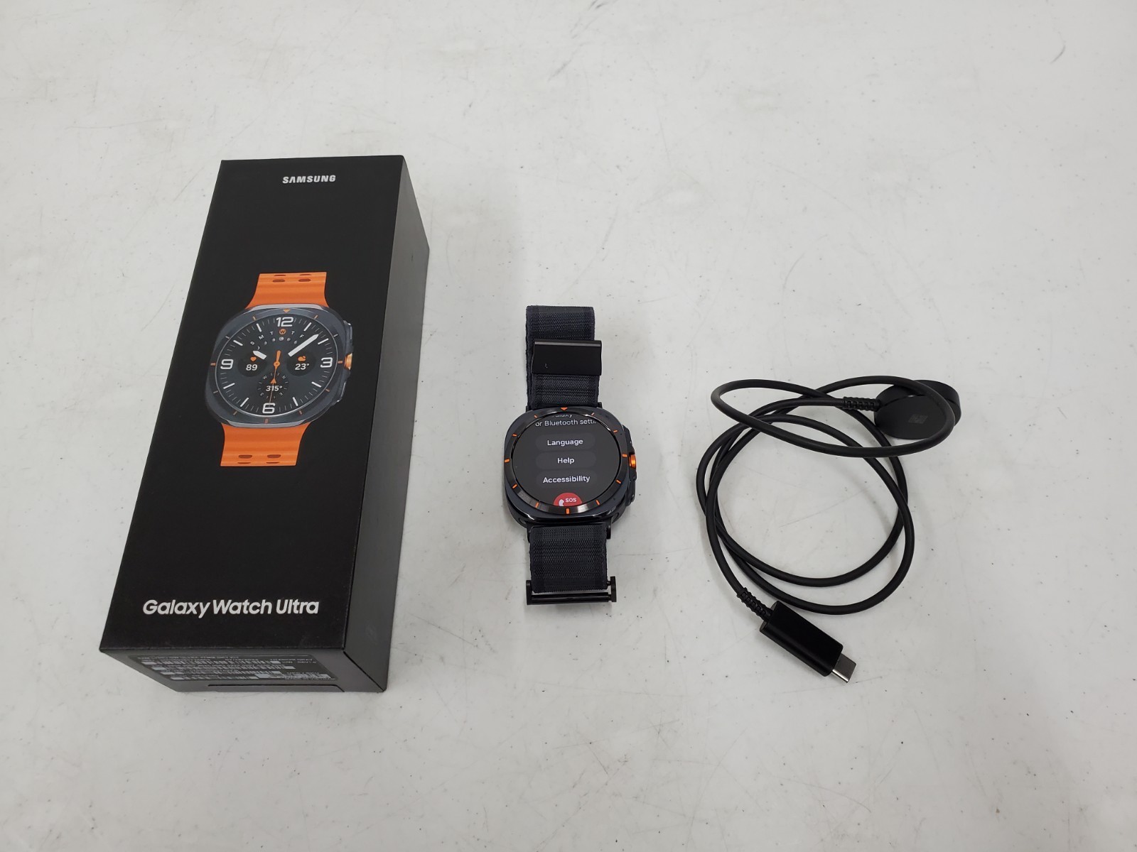 Samsung Galaxy Watch Ultra 47mm LTE Bluetooth SM-L705U Titanium Gray (JRO B12)