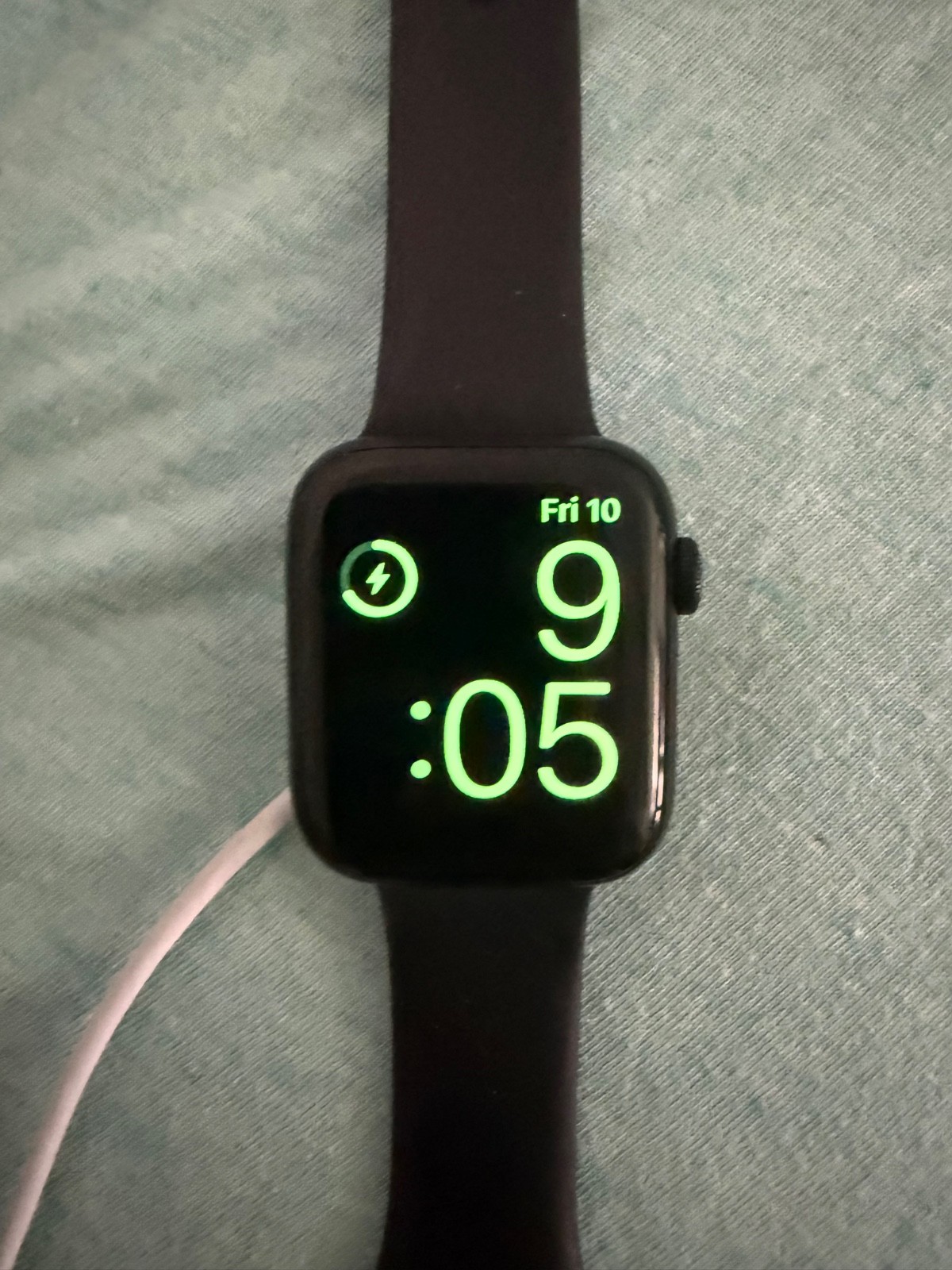 Apple Watch SE (2022) 44mm Midnight Aluminum Case with Sport Band, M/L (GPS …