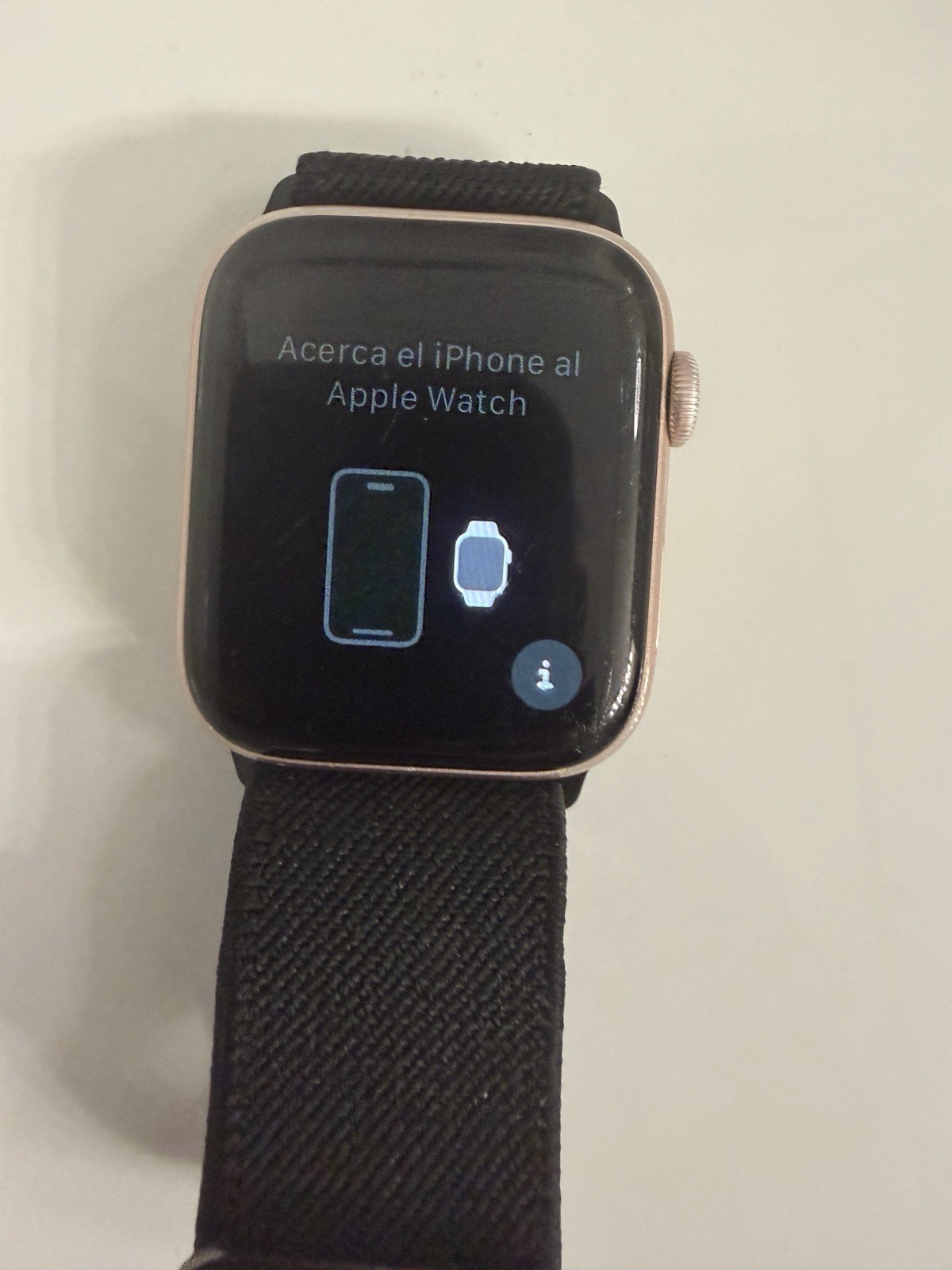 Used Apple Watch Series 5 – 44mm – GPS – Rose Gold Pair Ready EUC