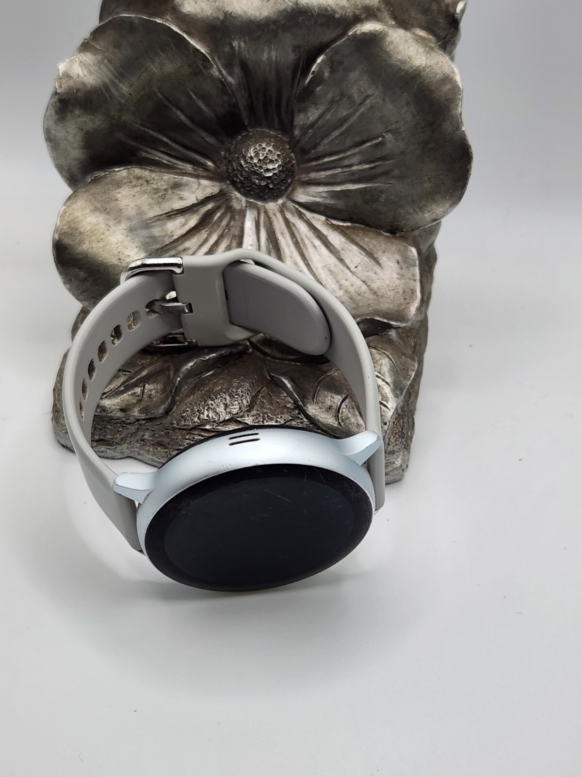 Samsung Galaxy Watch Active 2 SM-R820 44mm Aluminum Case,used,silver, band #170