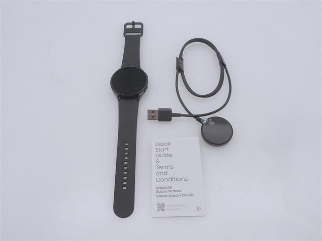 SAMSUNG Galaxy Watch 4 40mm Android Smartwatch SM-R860NZKAXAA