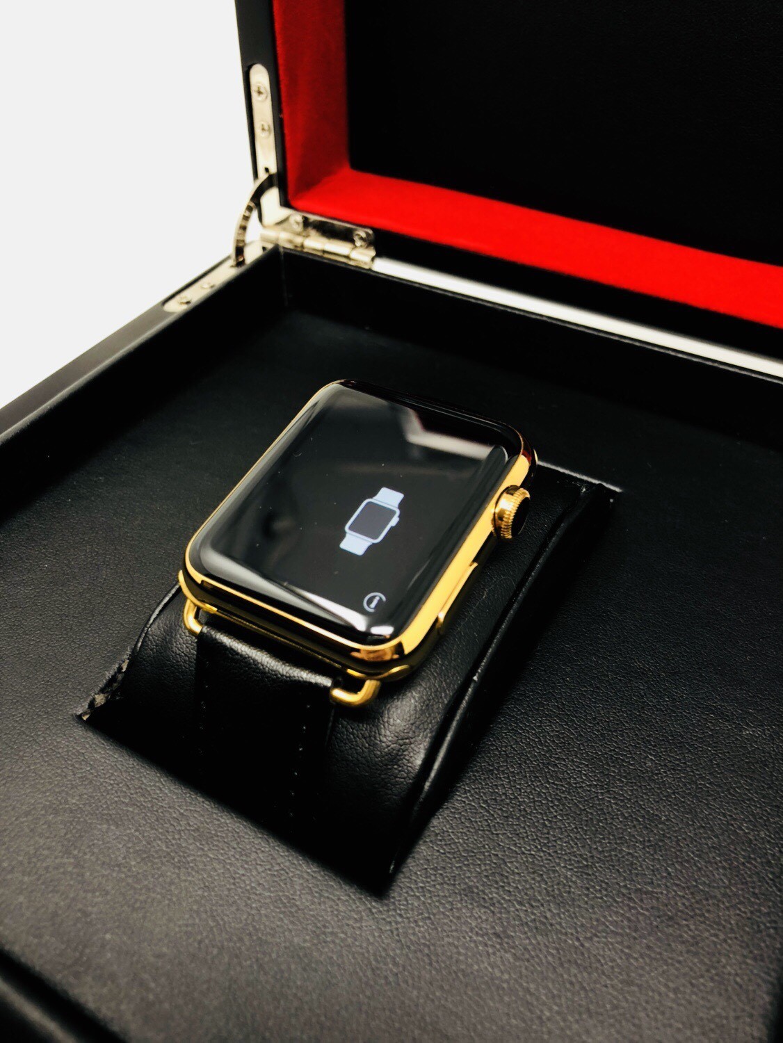 24K Gold 42MM Apple Watch SERIES 2 with Black Leather Band
