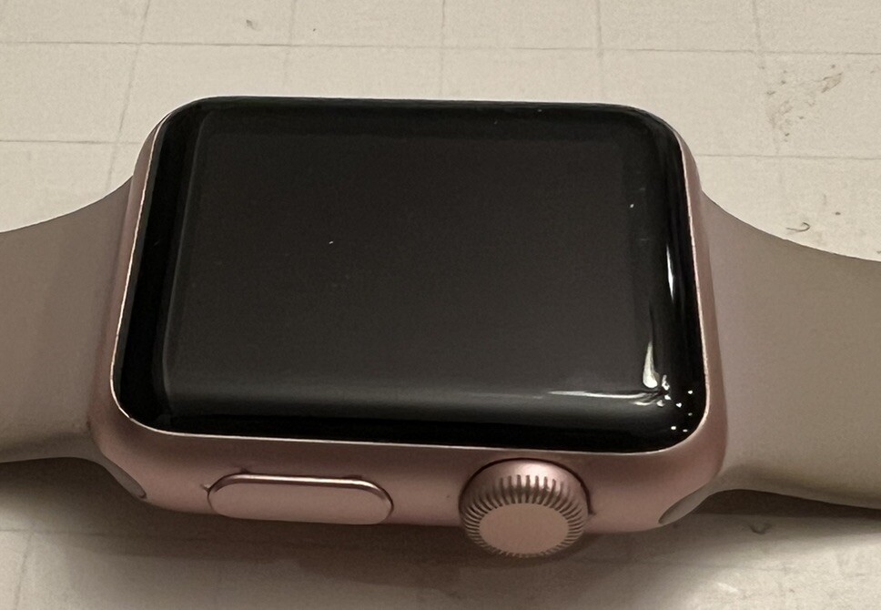 Apple Watch Sport 1st Gen Rose Gold 38mm Case 7000 Series w/ Lavender Sport Band