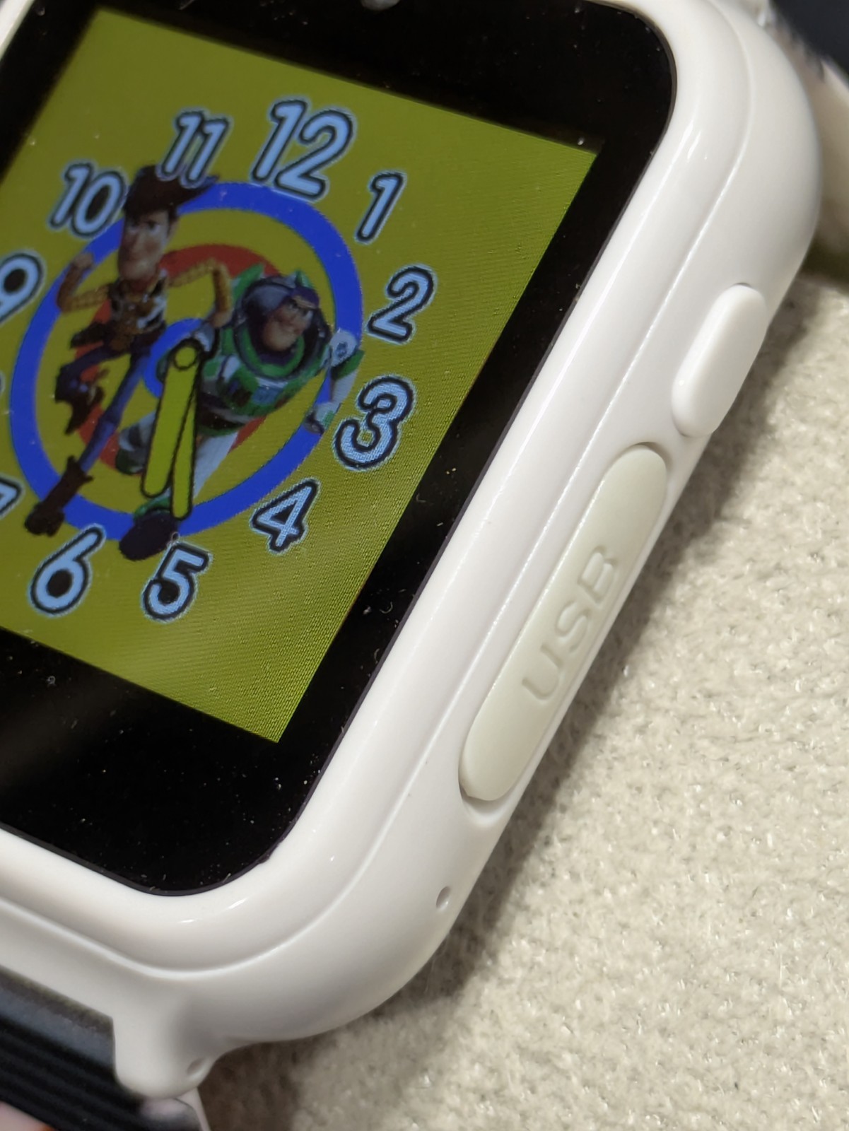 Disney Pixar Toy Story Buzz Light Child iTime Interactive Smartwatch TYM4103AZ