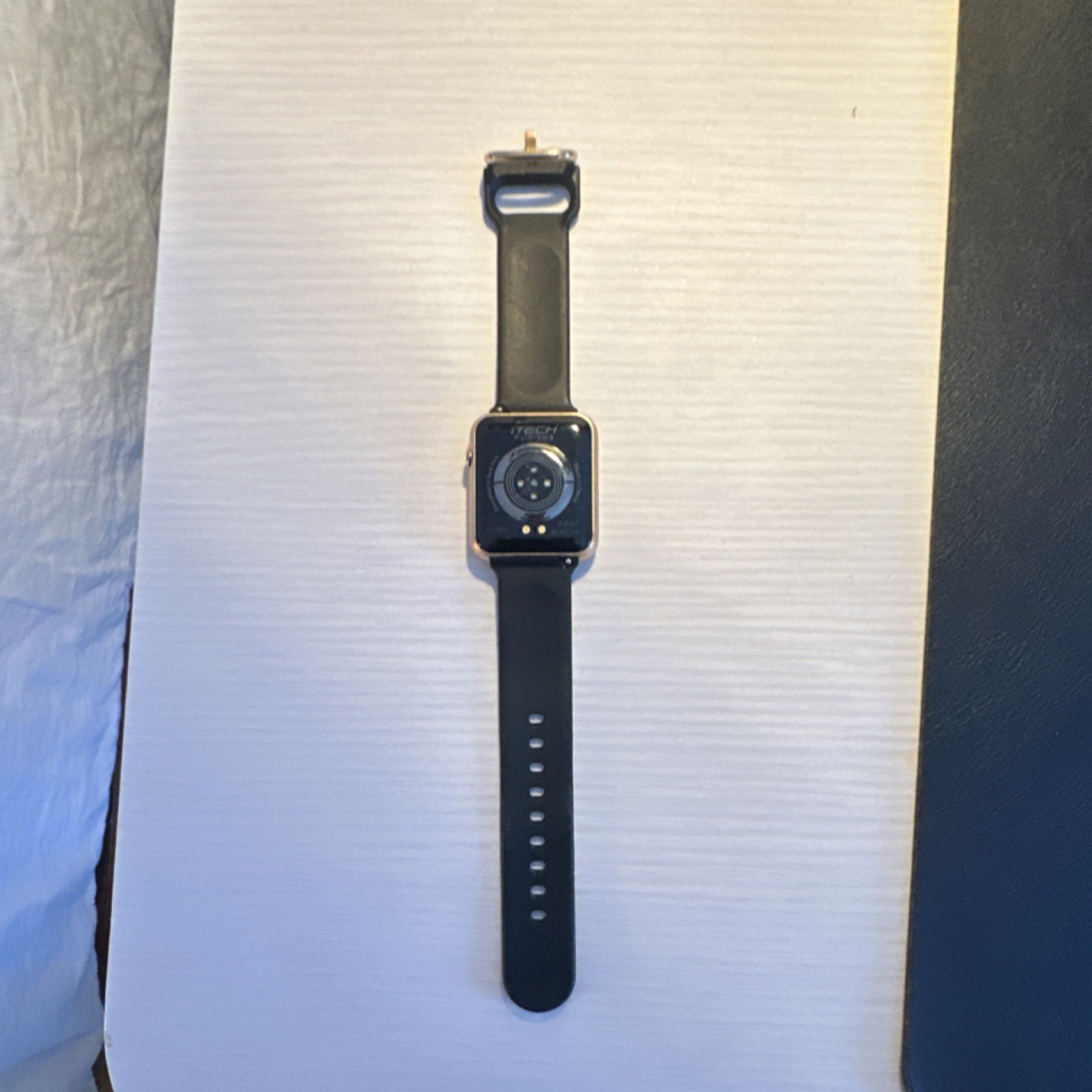 iTECH Fusion Smart Watch 41mm Gold Metal Case Black Silicone Band