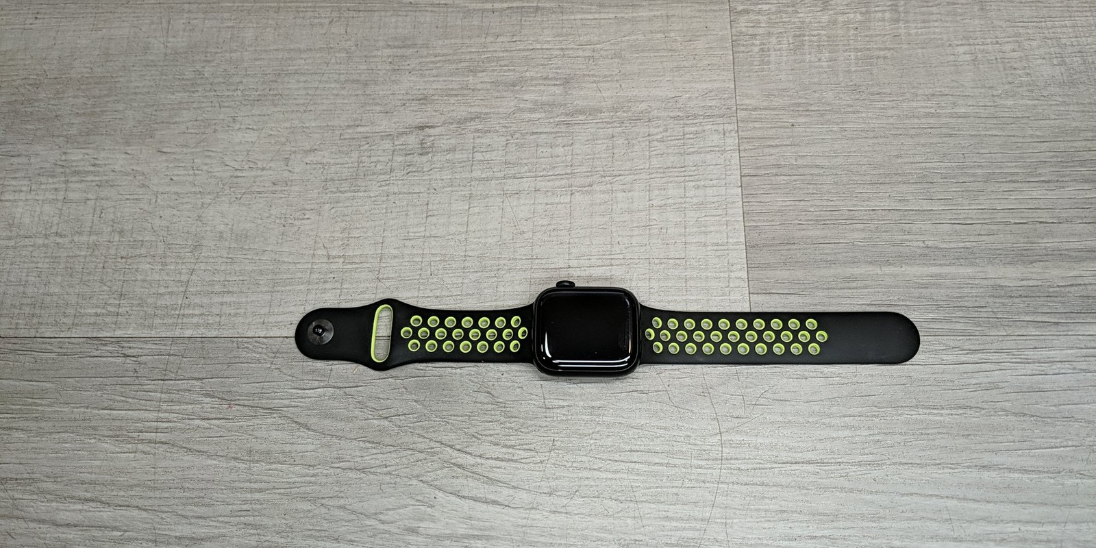 Apple Series 7 Nike+ Nike Sport Band 41 MM GPS