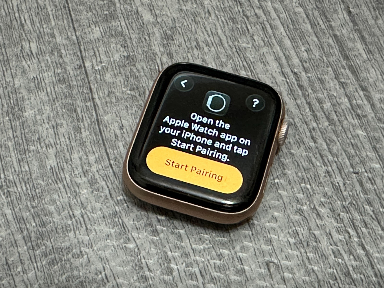 Apple Watch Series 6 44mm | Gold | GPS + Cellular | No Band