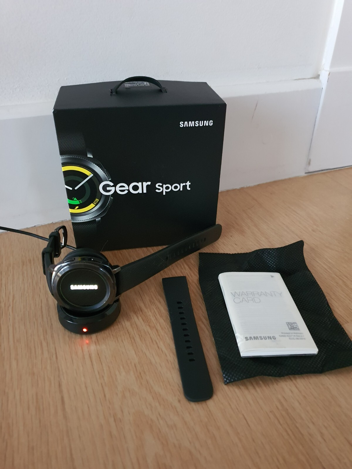Samsung Gear Sport-44.6mm SM-R600, 1.2” Black- Unisex
