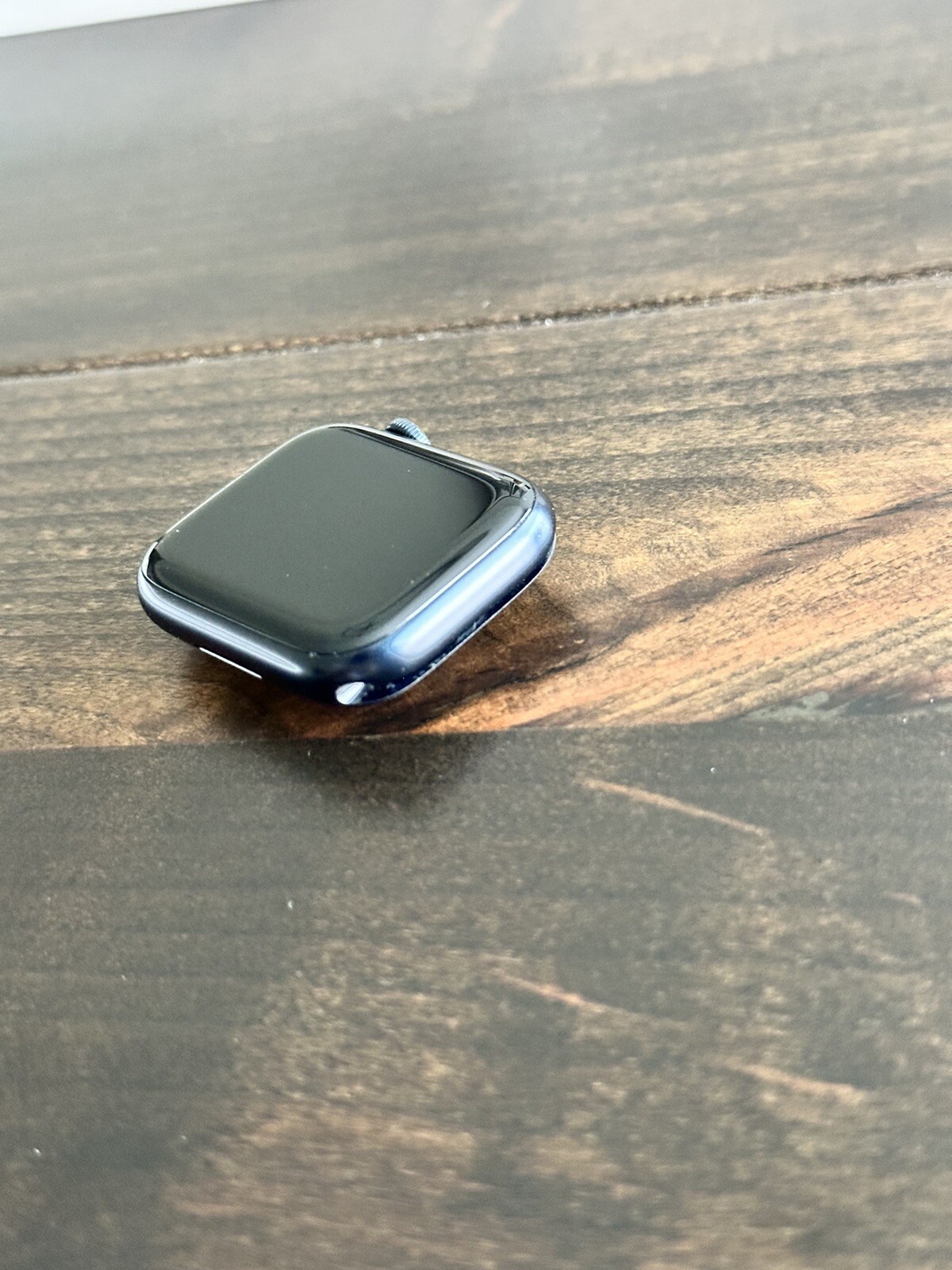 Apple Watch Series 7 45mm Aluminum Case with Sport Band – Midnight – Extra Band