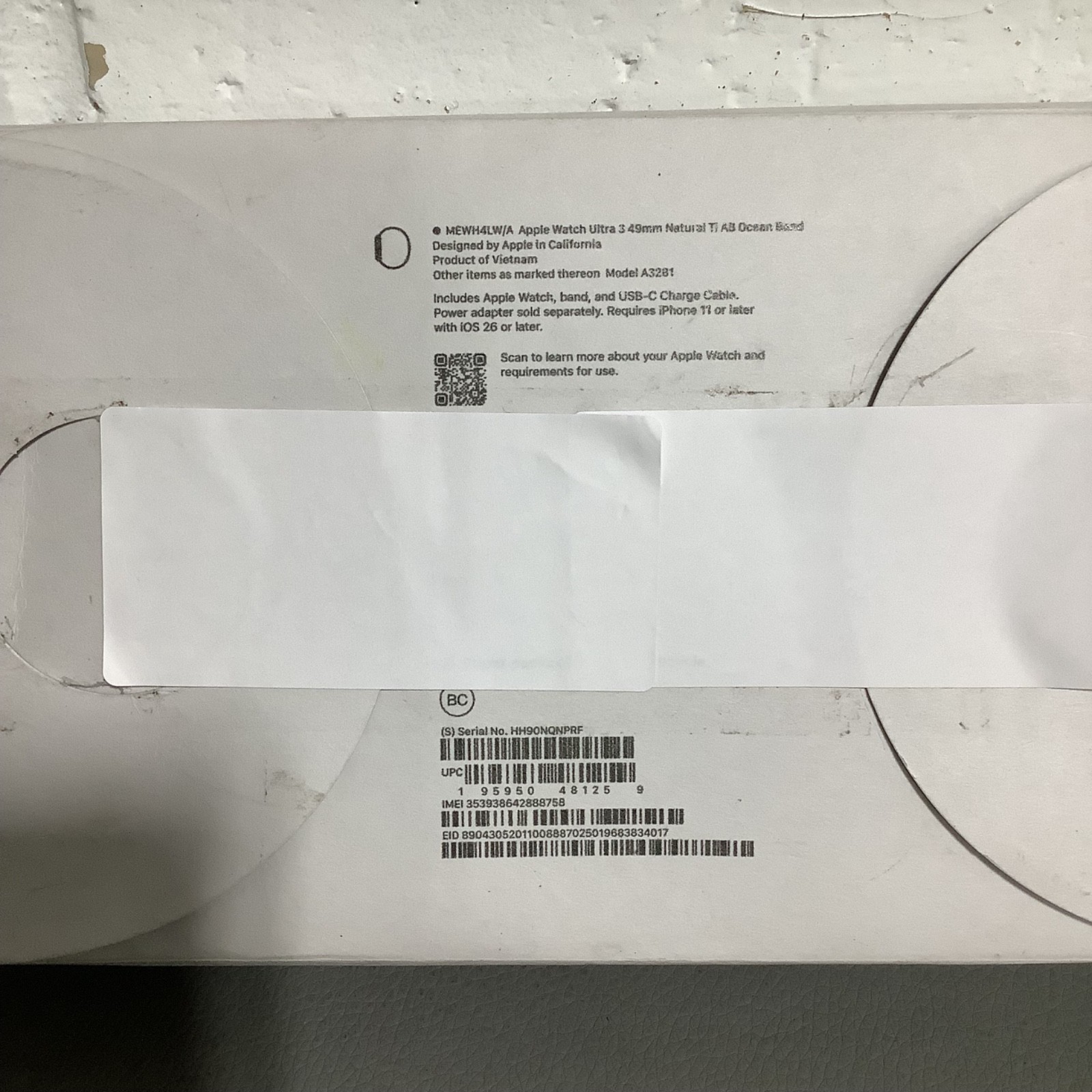 Apple Watch Ultra 3 49mm Titanium- 64GB, GPS, Cellular- Ocean Band (HH90NQNPRF)