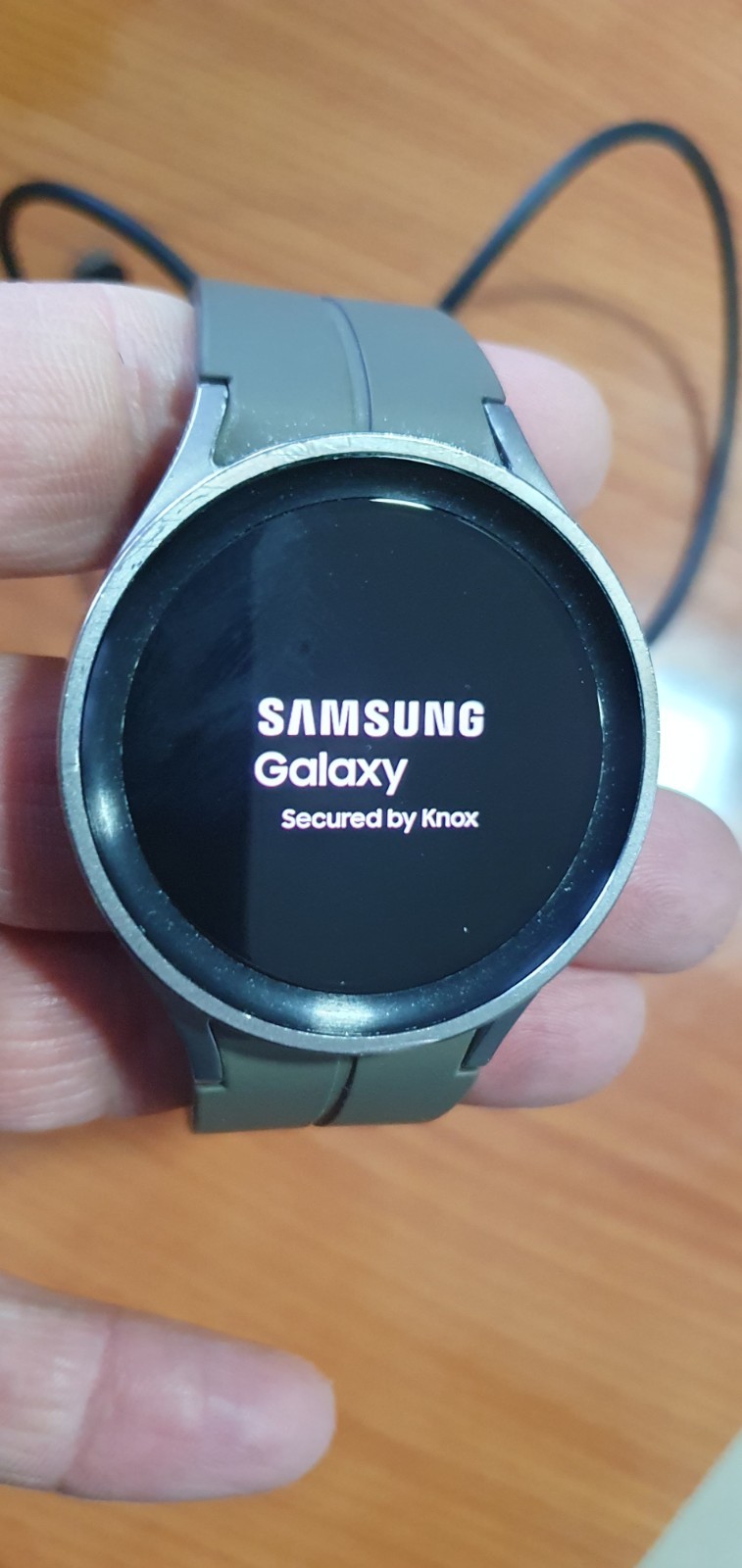 Samsung Galaxy Watch5 Pro Bluetooth 45mm Titanium Gray Titanium Case…