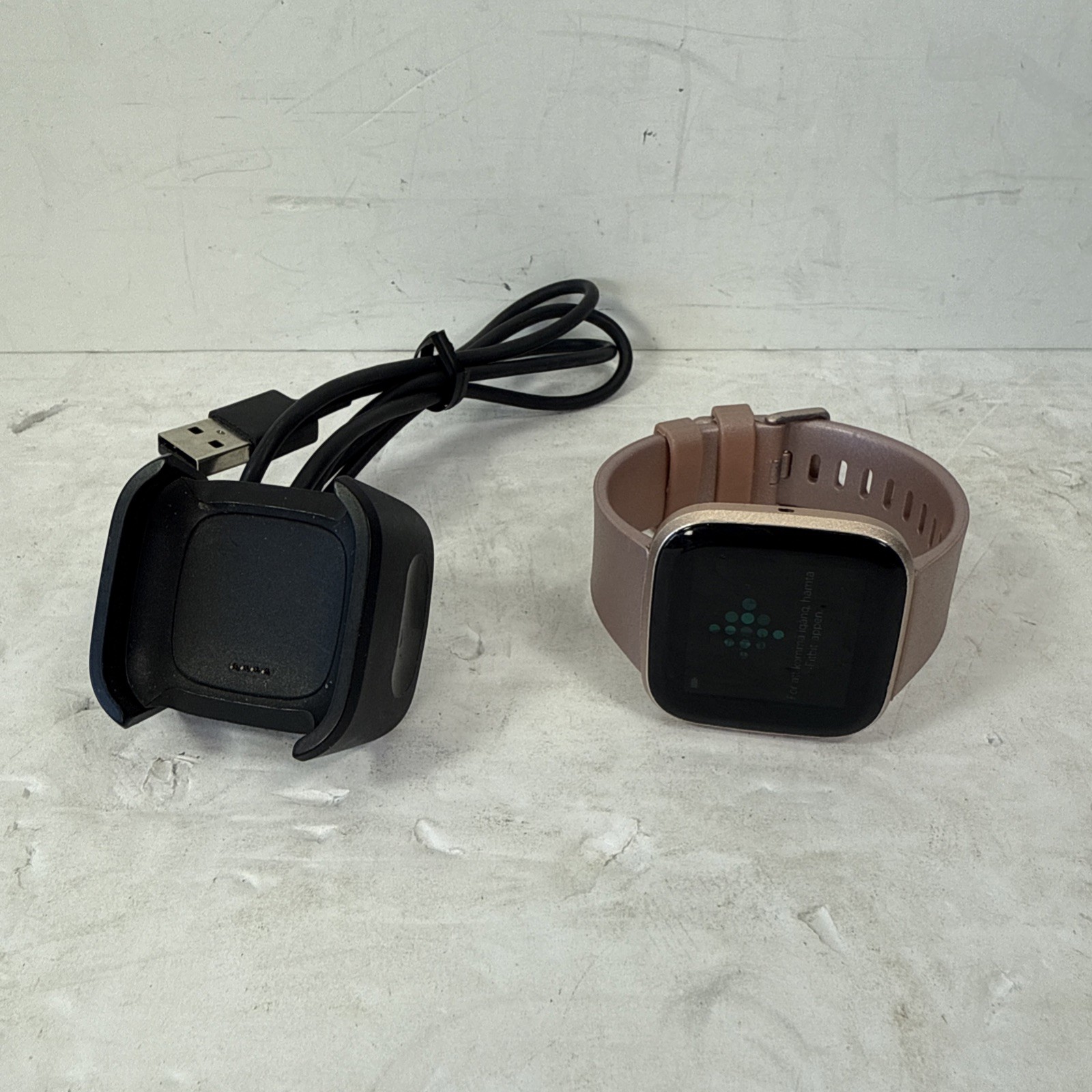 Fitbit Versa 2 Health & Fitness Smart Watch Copper Rose Pink Band FB507 TESTED ✅