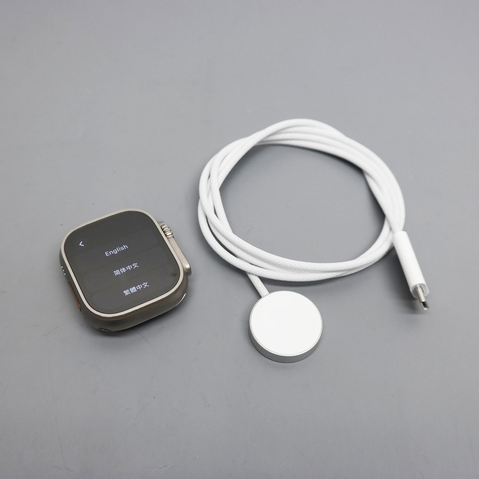 Apple Watch Ultra GPS + LTE 49mm Titanium Case MNH83LL/A NO BAND