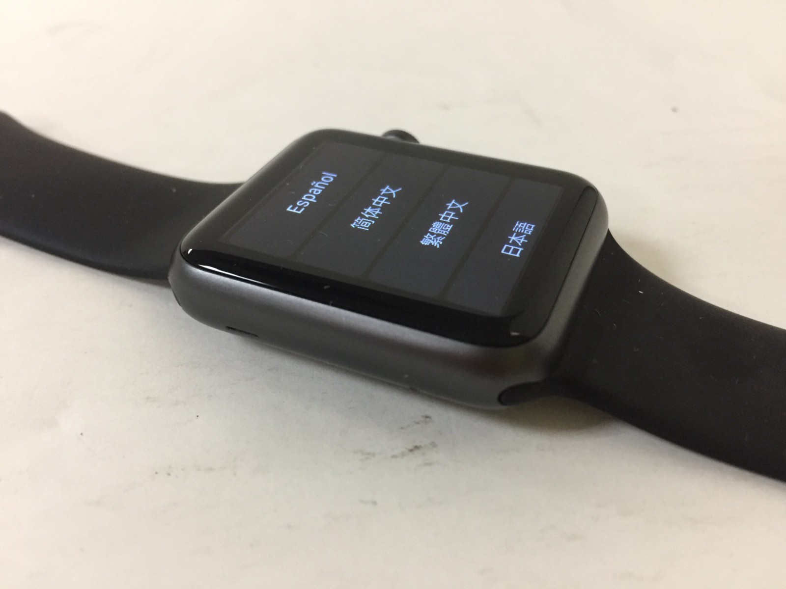 Apple Watch 1st Gen Sport Space Grey Aluminum Case/Black, 42mm A1554 MJ3T2LL/A