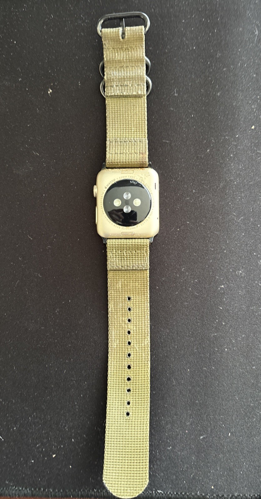 Apple Watch 7000 Series – 42mm – Aluminum – 10N-x Glass – FOR PARTS Gold