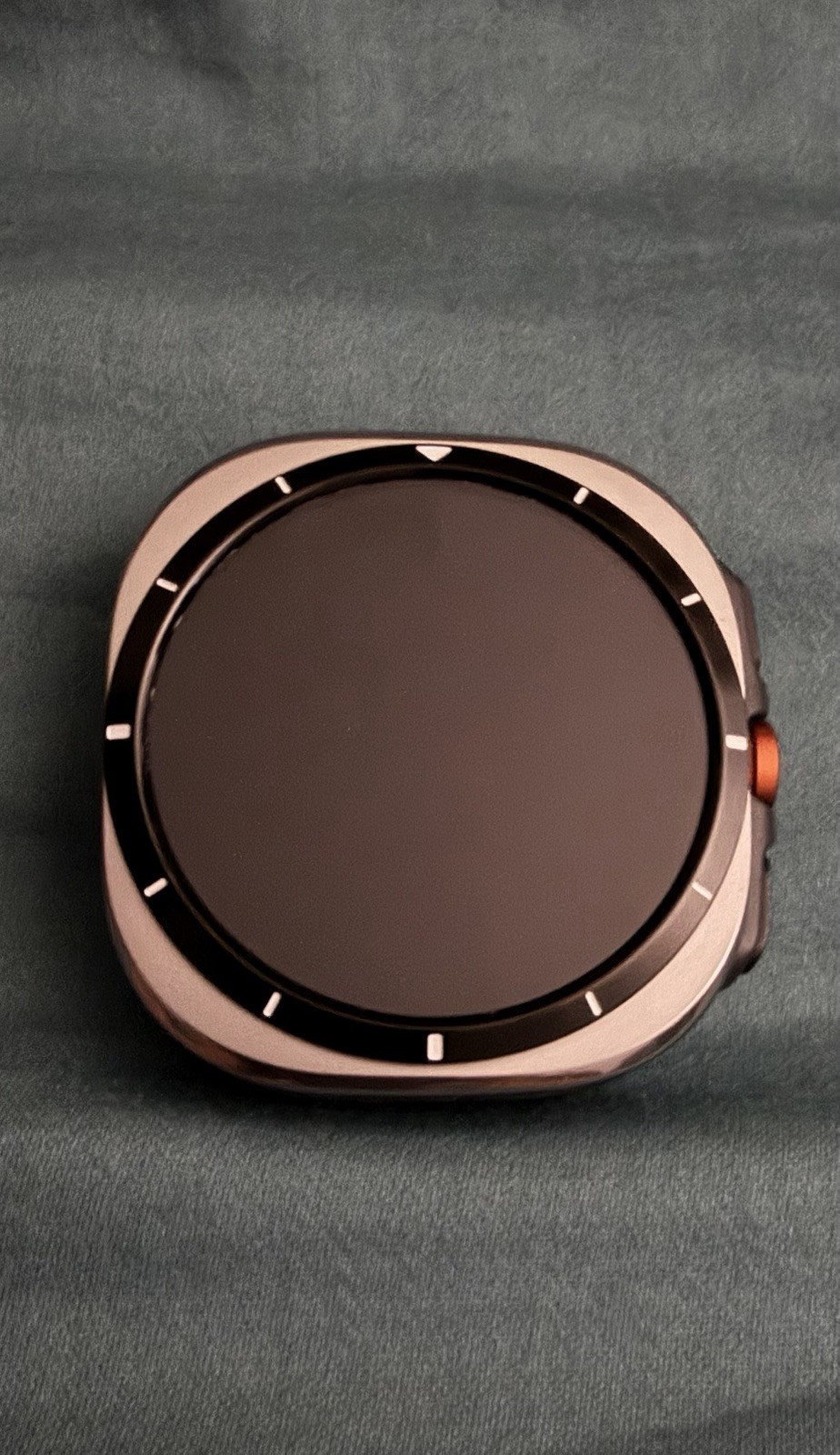 Samsung Galaxy Watch Ultra 2024 47mm Titanium Silver With Accessories (Unlocked)