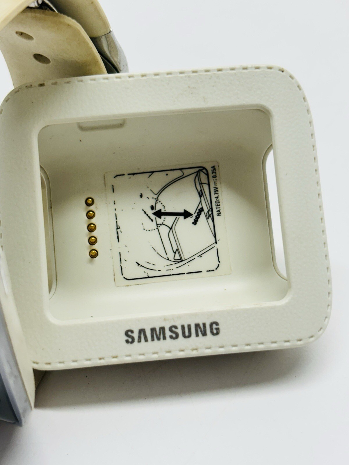 Samsung Galaxy Gear Smart Watch V700 Camera 4GB Bluetooth White Tizen Wearable