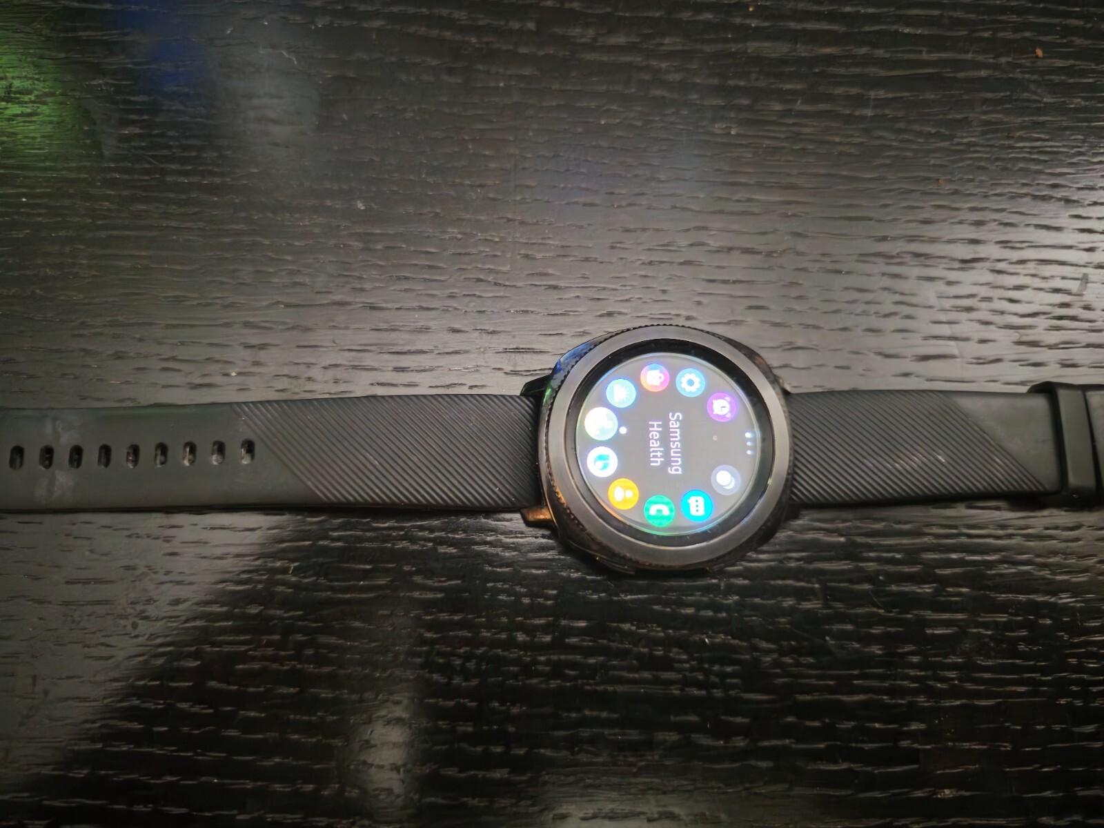 Samsung Gear Sport 44.6mm Black Case Silicone Band Classic Buckle 