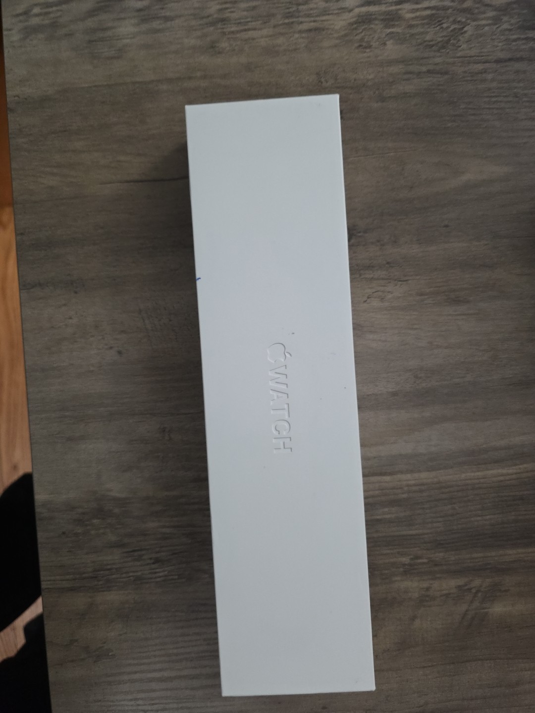 Apple Watch Series 7 41mm Cellular Green with Clover Sports Band MKH93LL/A