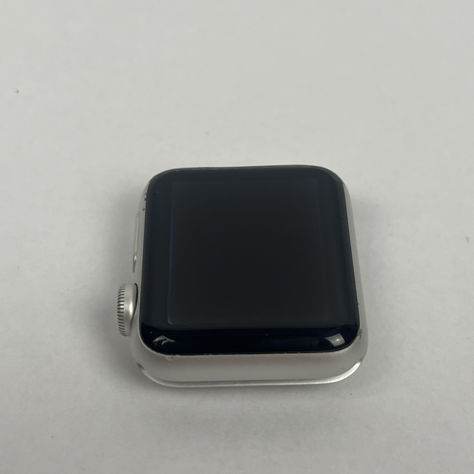 Apple Watch Series 3 38mm Aluminium Case – Silver *No Power*