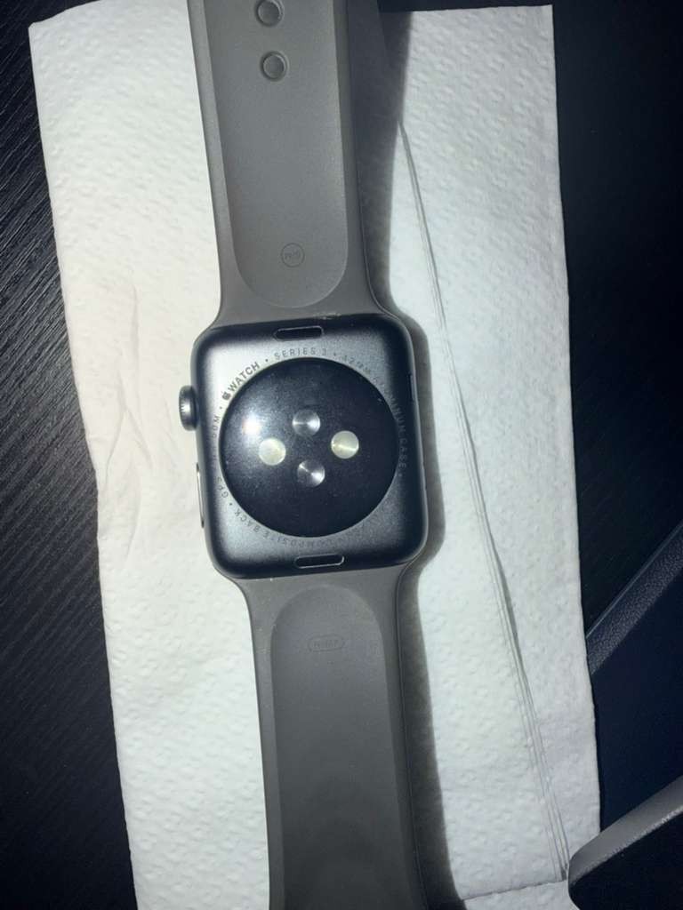 Apple Watch Series 3 44MM Aluminum Works “CRACKED SCREEN GLASS ONLY” Black