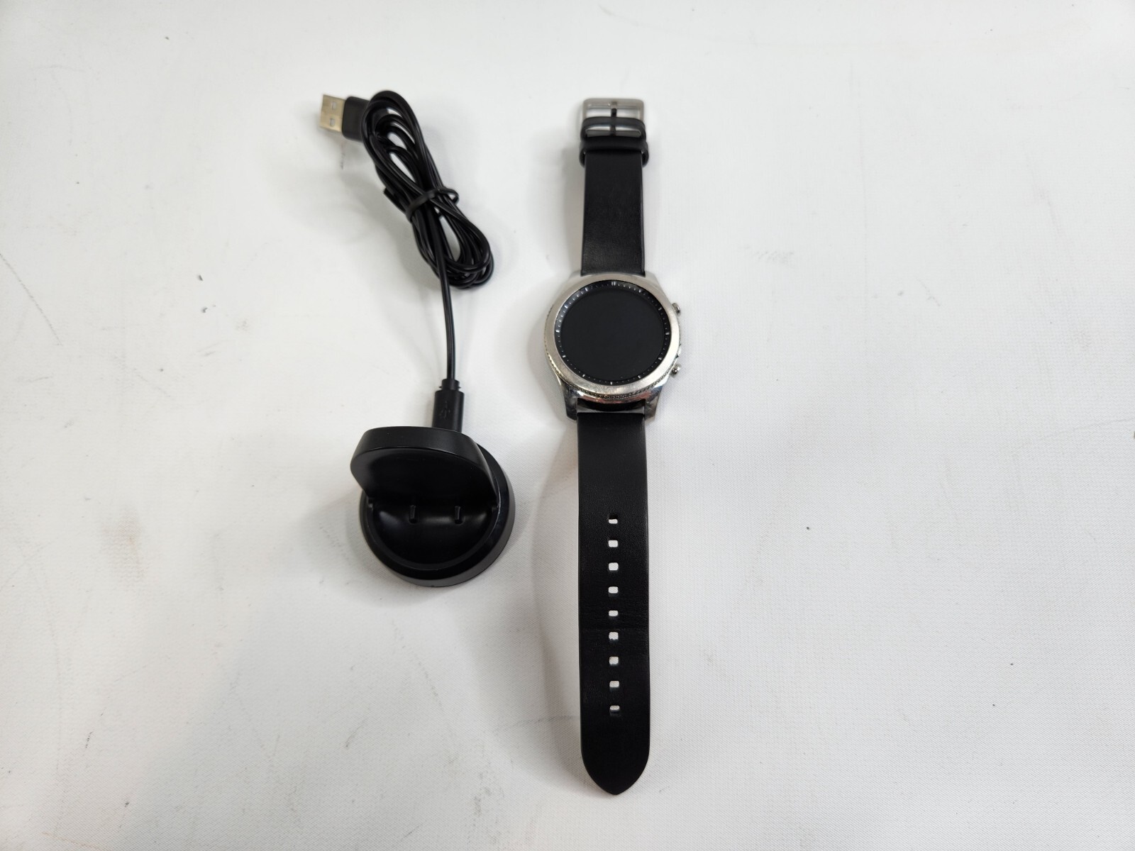 Samsung Gear S3 Classic 316L Stainless Steel SM-R775V Preowned
